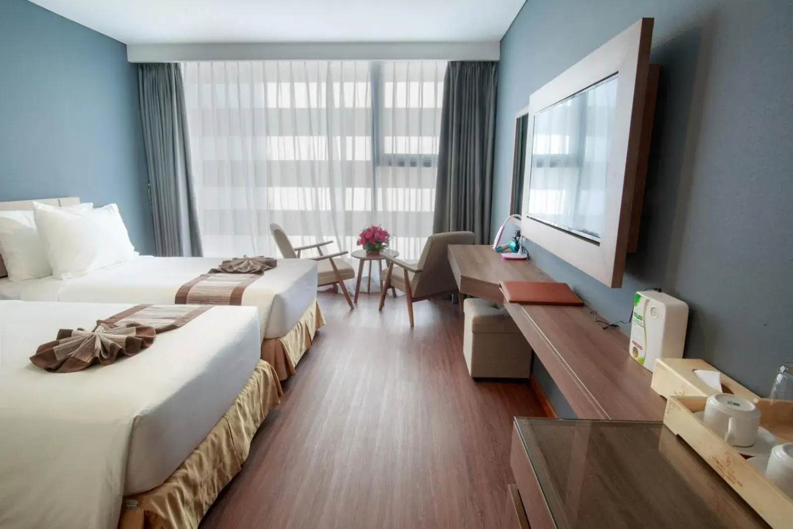 Deluxe Double or Twin Room with Partial Sea View in Libra Hotel Nha Trang Deluxe Double or Twin Room with Partial Sea View in Libra Hotel Nha Trang