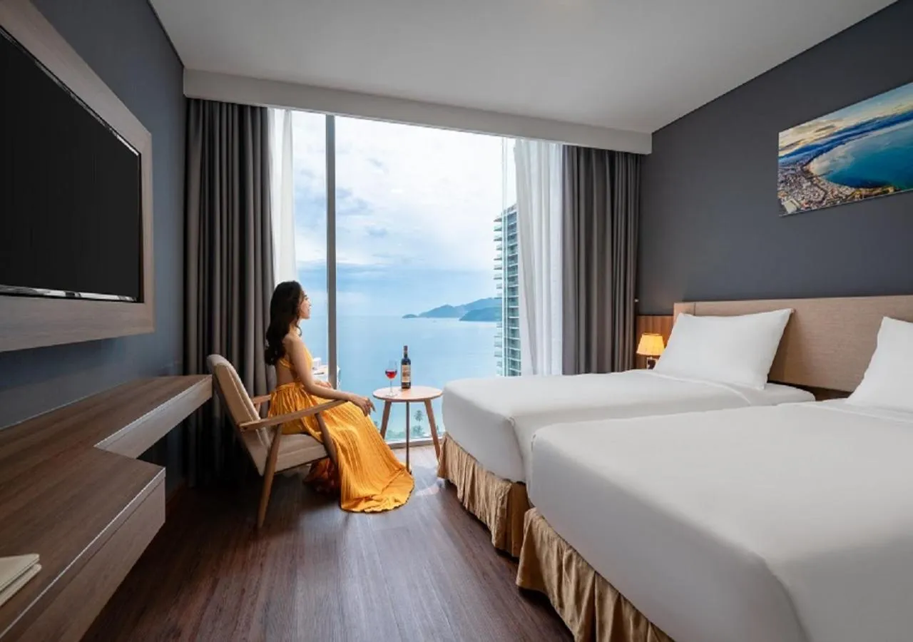 Swimming pool, Bed in Libra Hotel Nha Trang