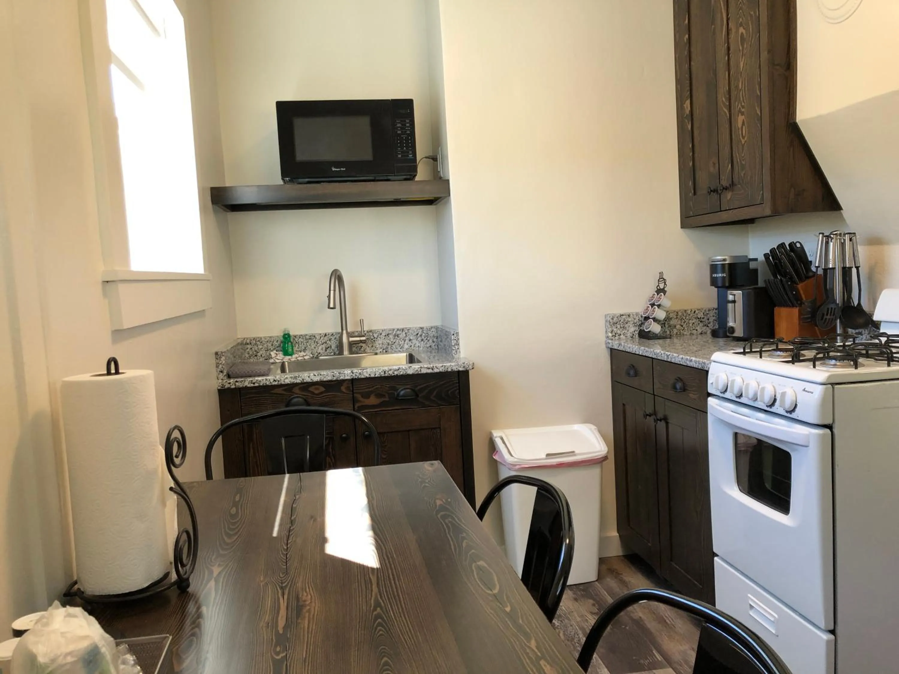 Yellowstone Riverside Cottages