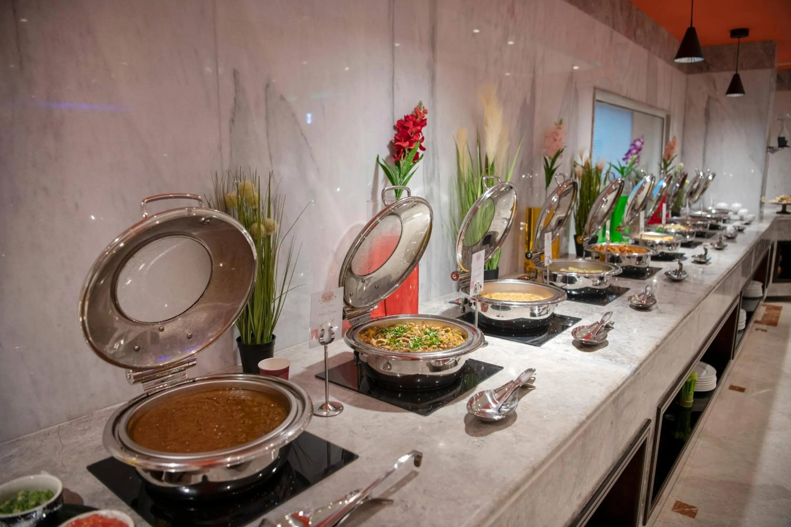 Restaurant/places to eat in Jazan Inn Hotel