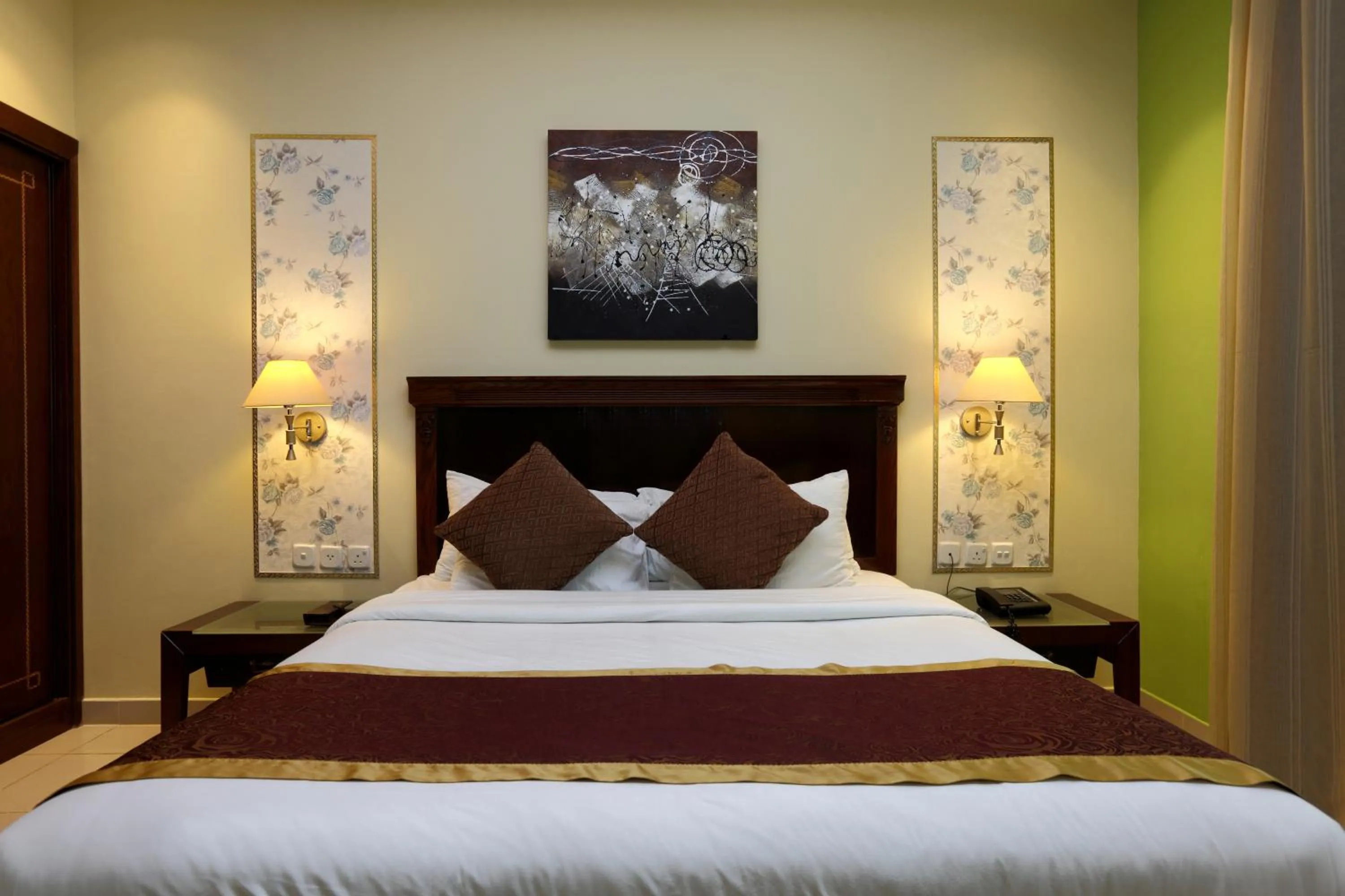 Bed in Jazan Inn Hotel