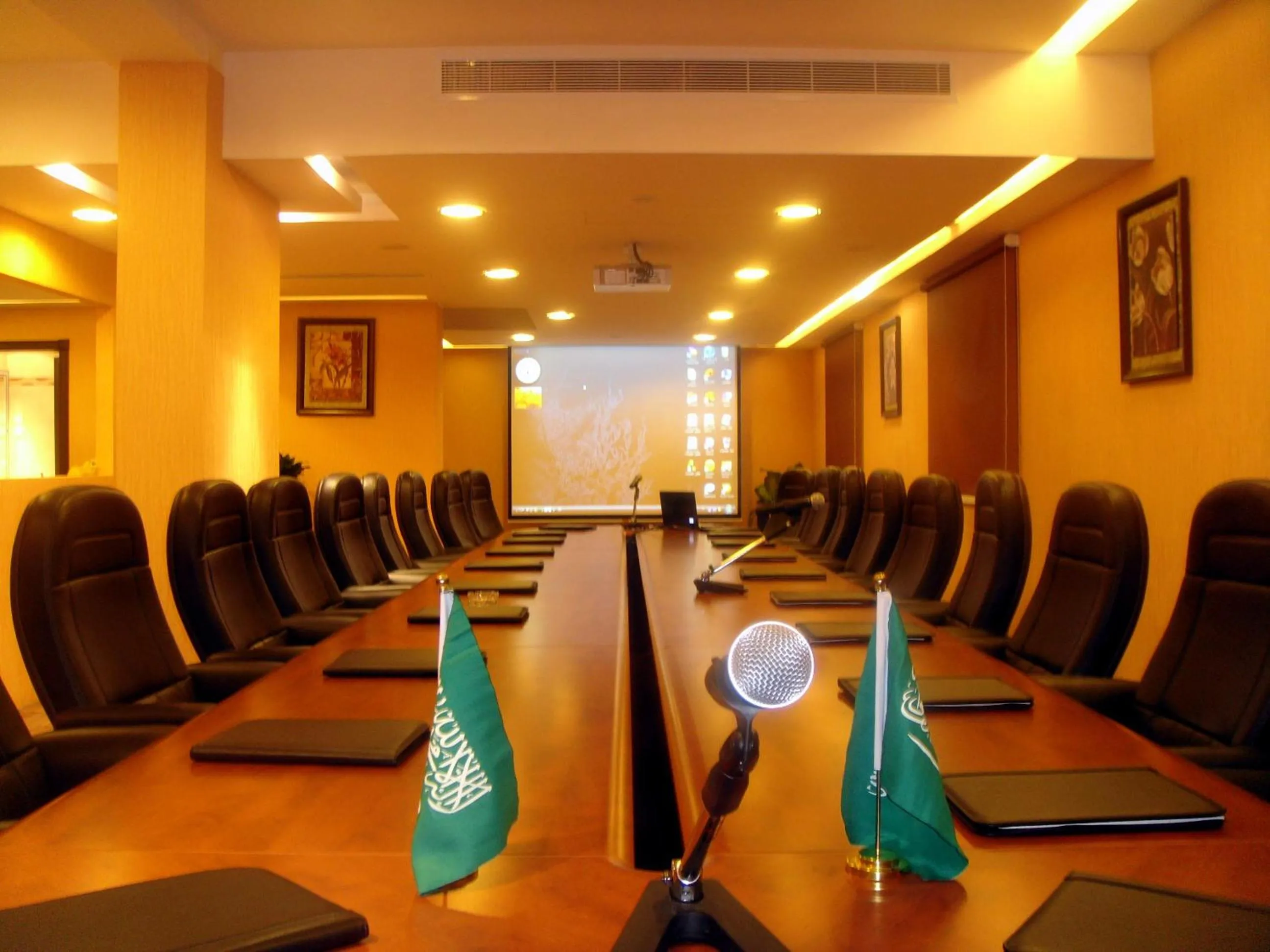 Business facilities in Jazan Inn Hotel