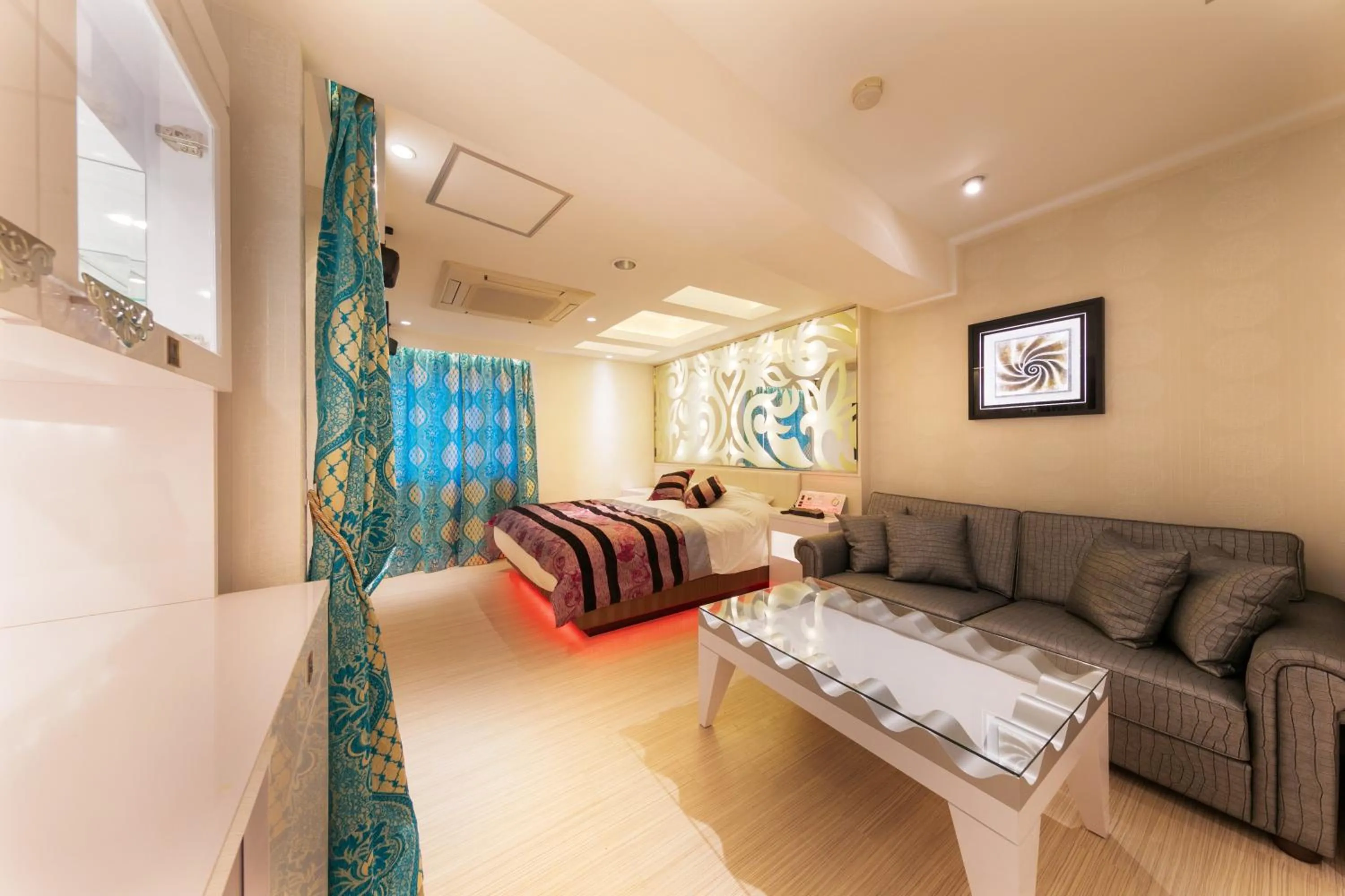 i RESORT ARTIA Luxury Gifu (Adult Only)