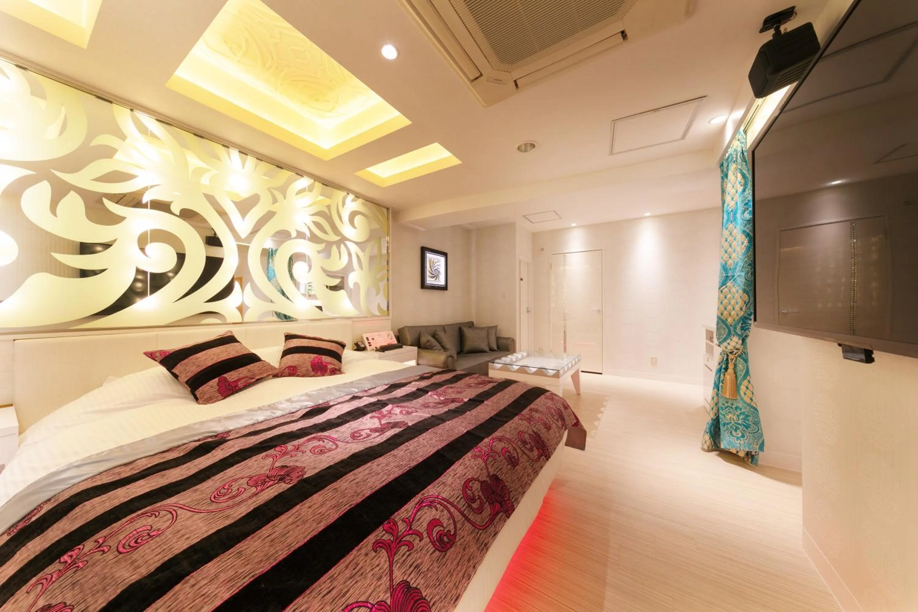 Bed in i RESORT ARTIA Luxury Gifu (Adult Only)