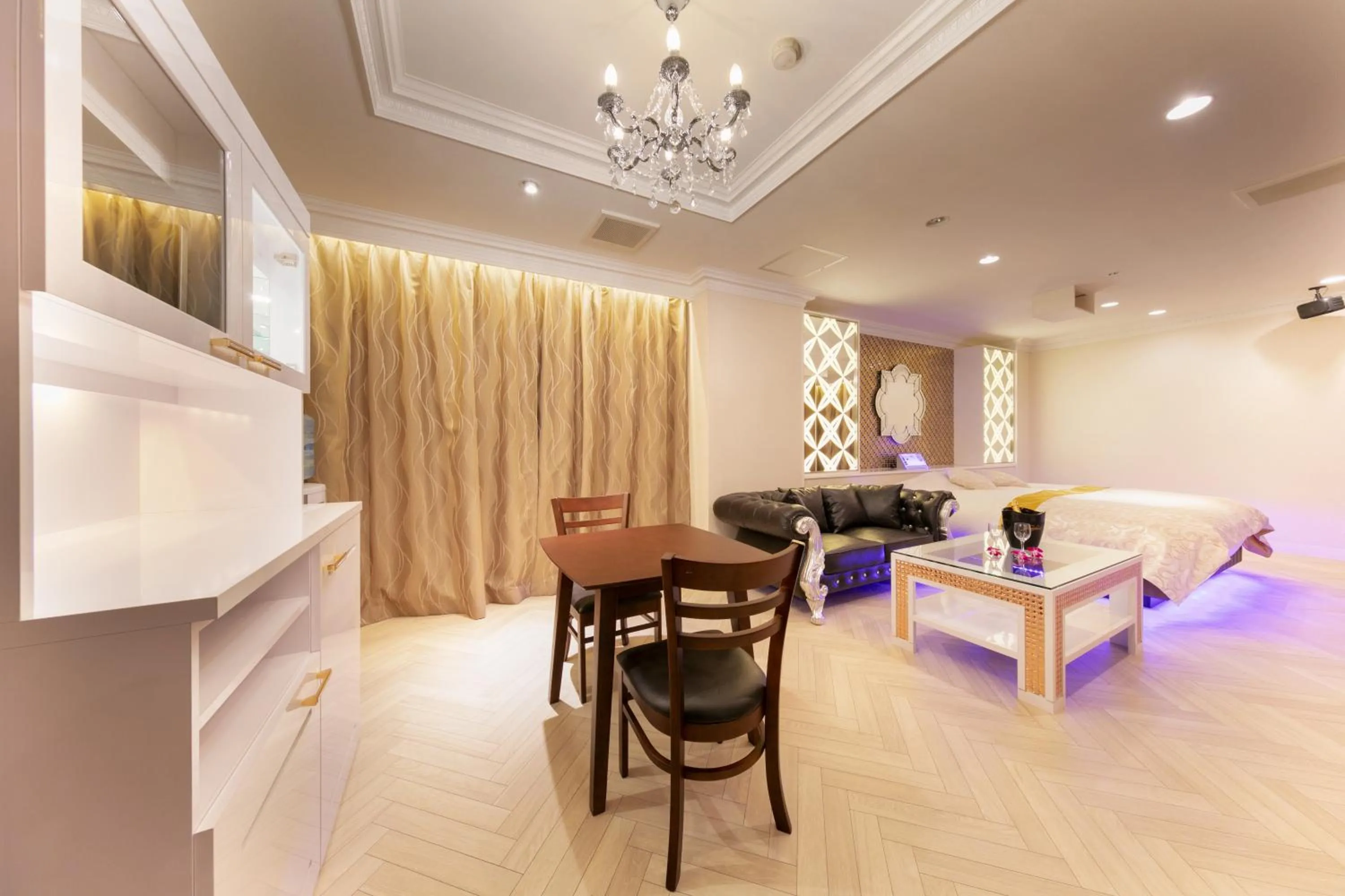 i RESORT ARTIA Luxury Gifu (Adult Only)