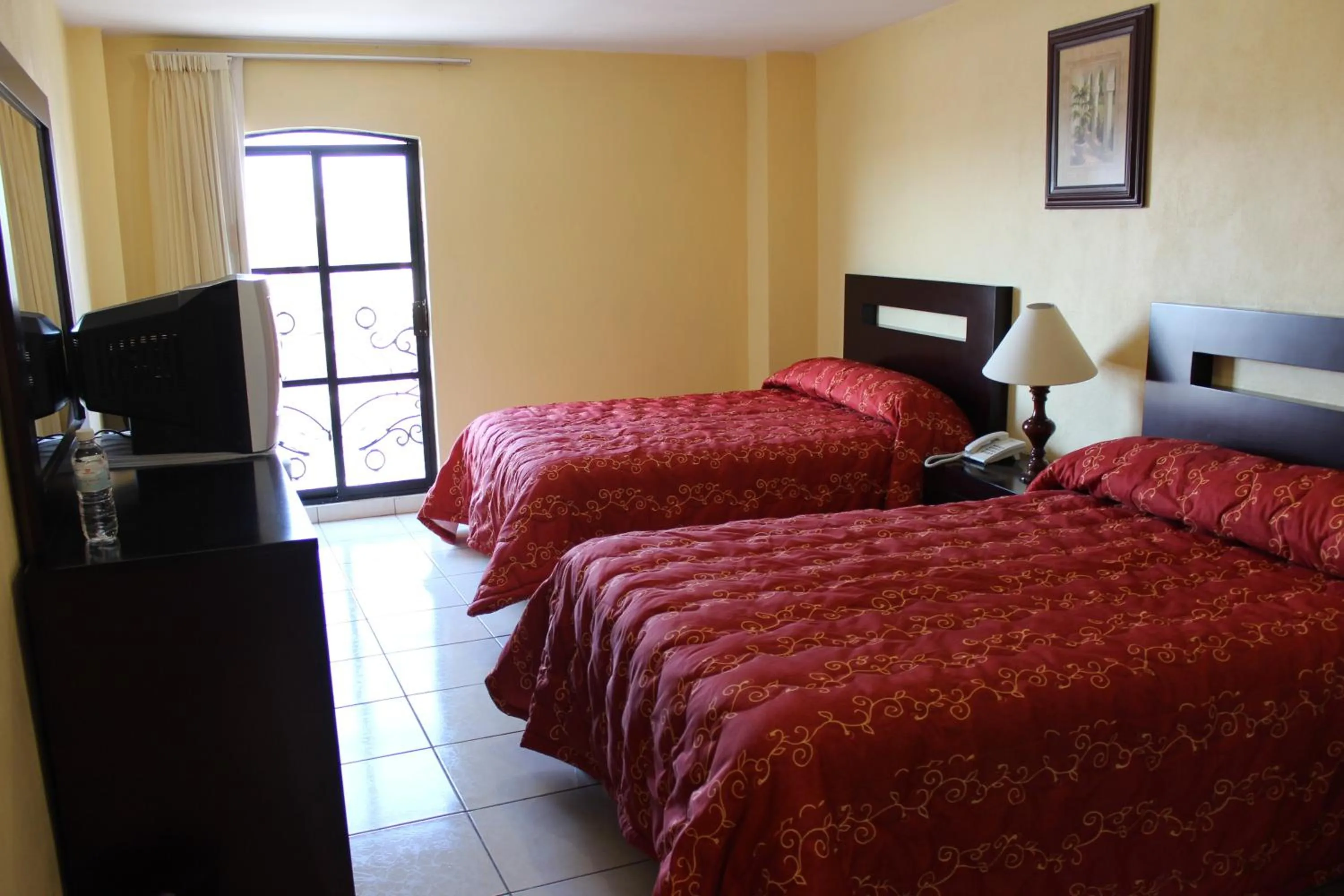 Bedroom, Bed in Hotel Conquistadores