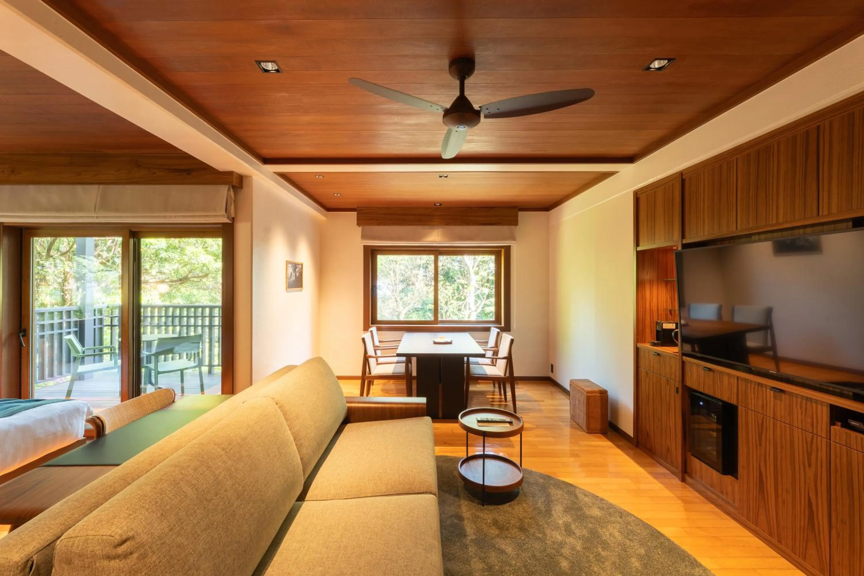 TV and multimedia in Sankara Hotel & Spa Yakushima