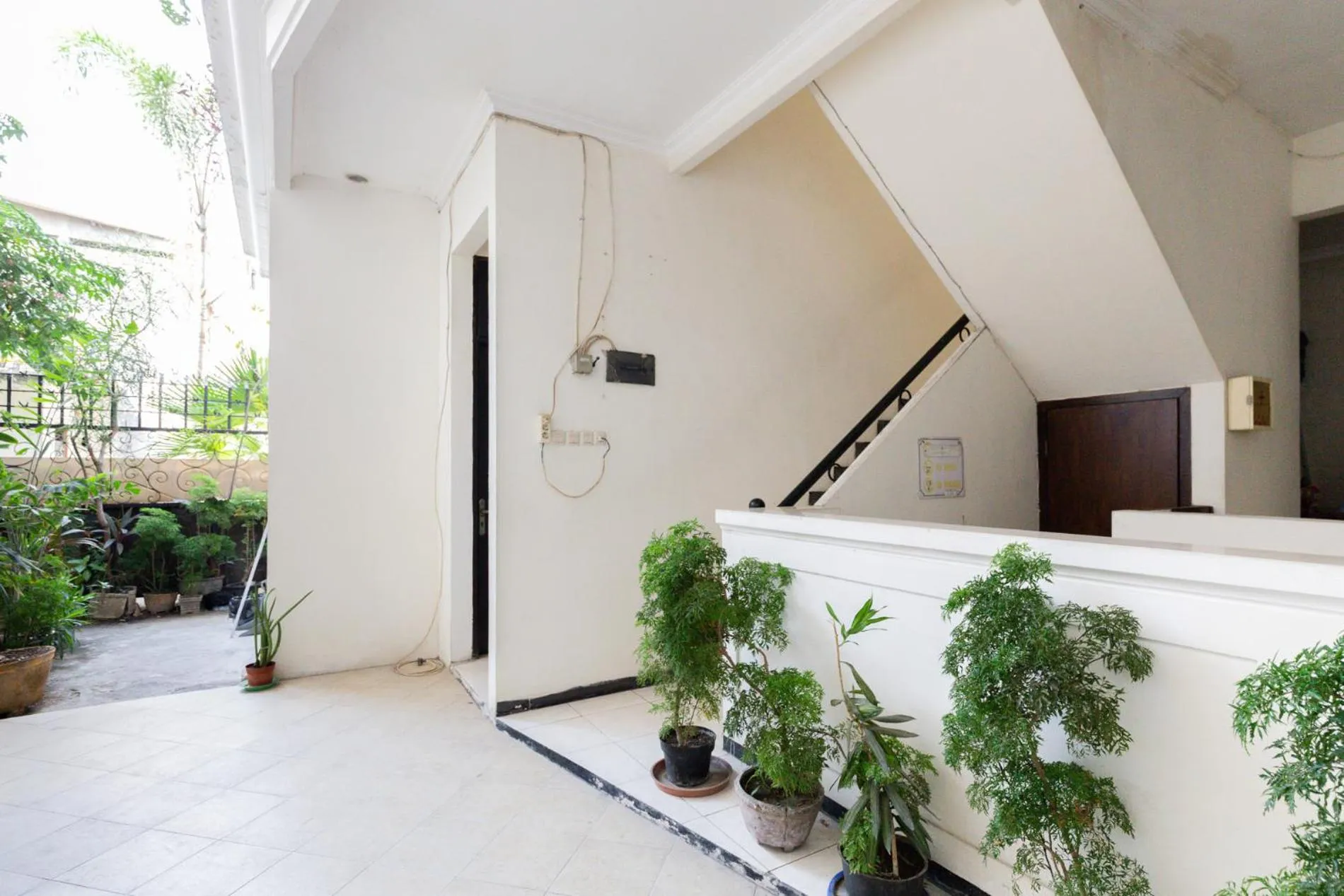 Other in RedDoorz @ Raya Ngagel 2