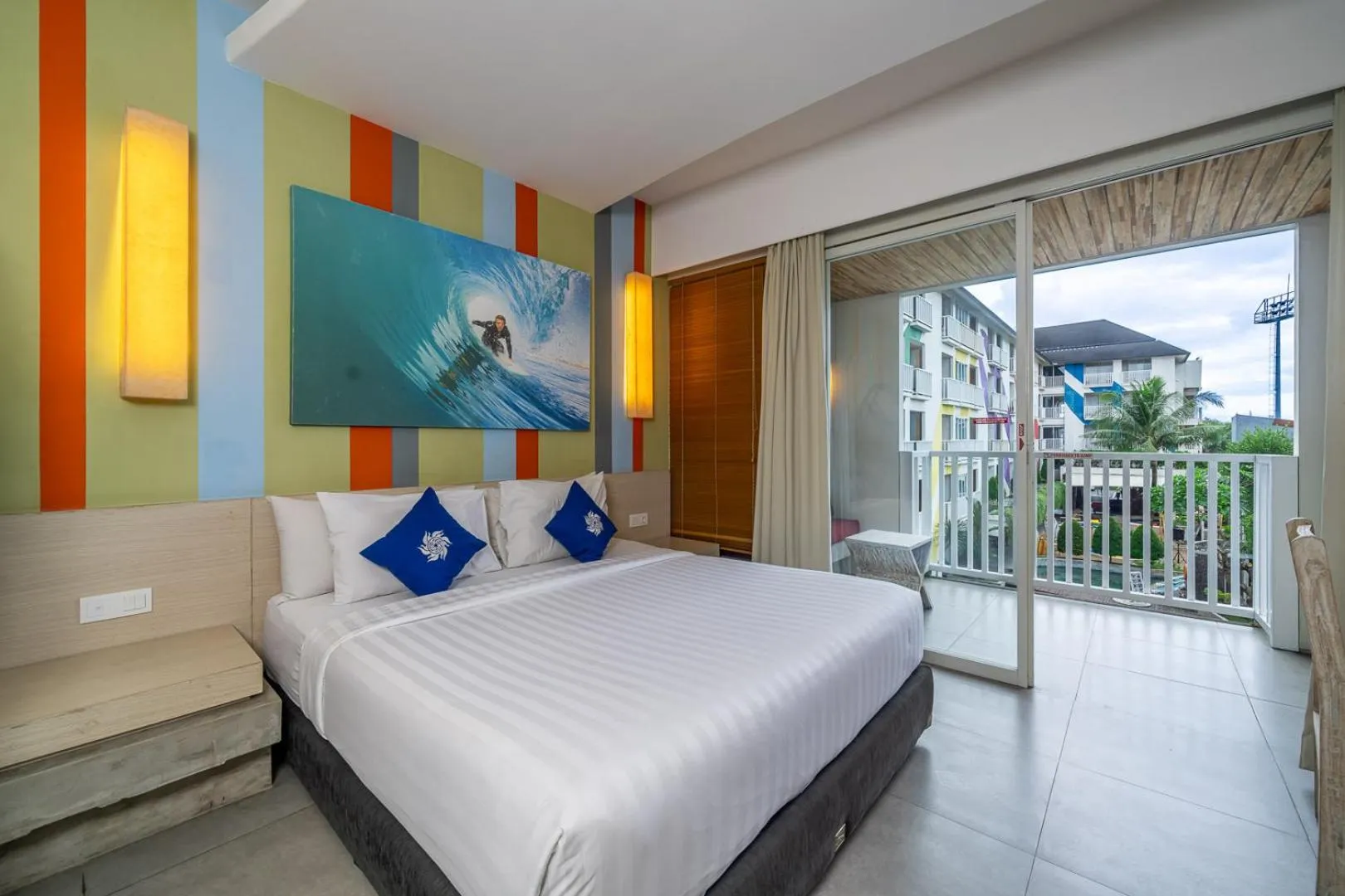 Bedroom, Bed in Bliss Surfer Hotel Legian