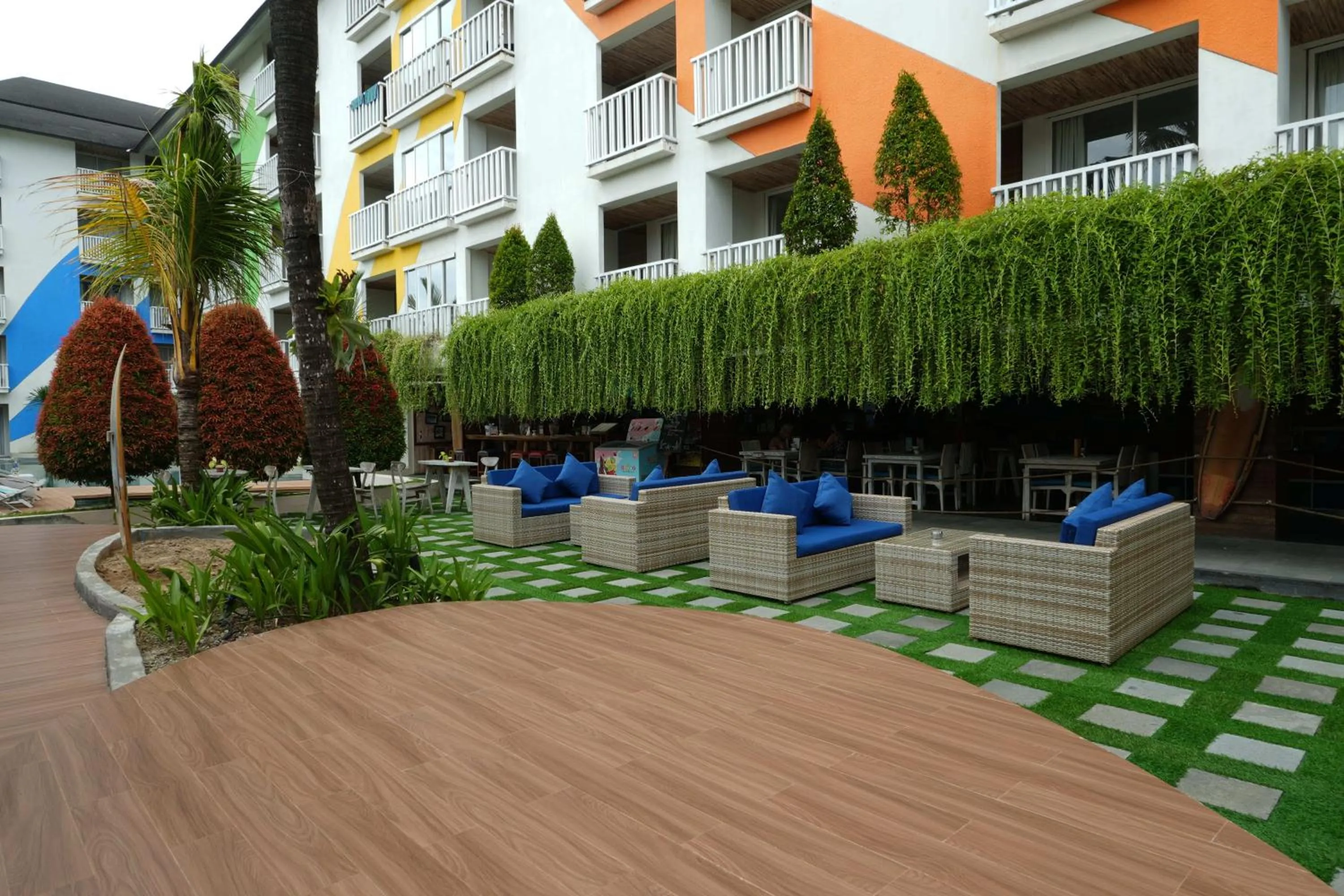 Property building in Bliss Surfer Hotel Legian