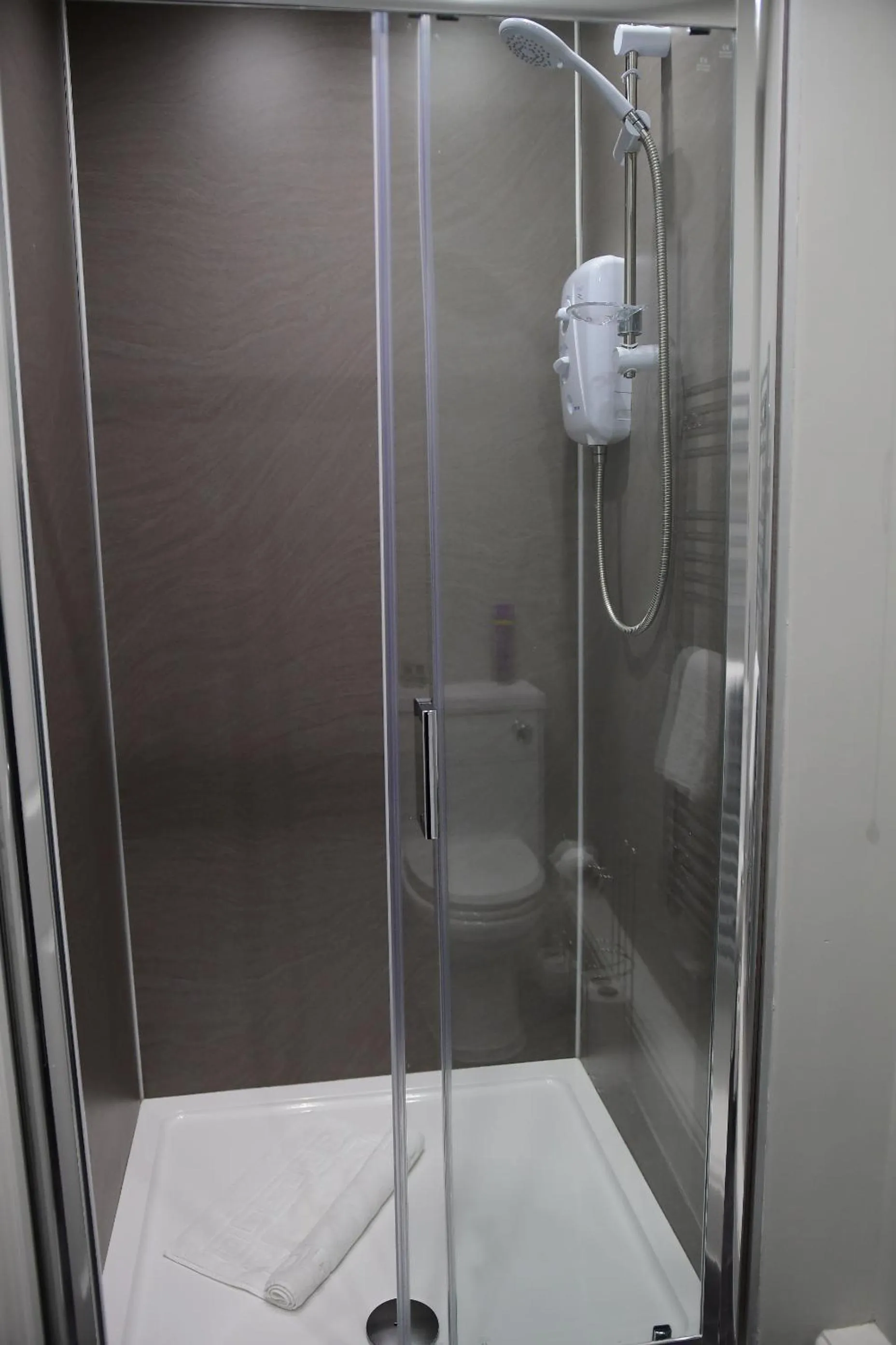 Bathroom in Vikings Accommodation