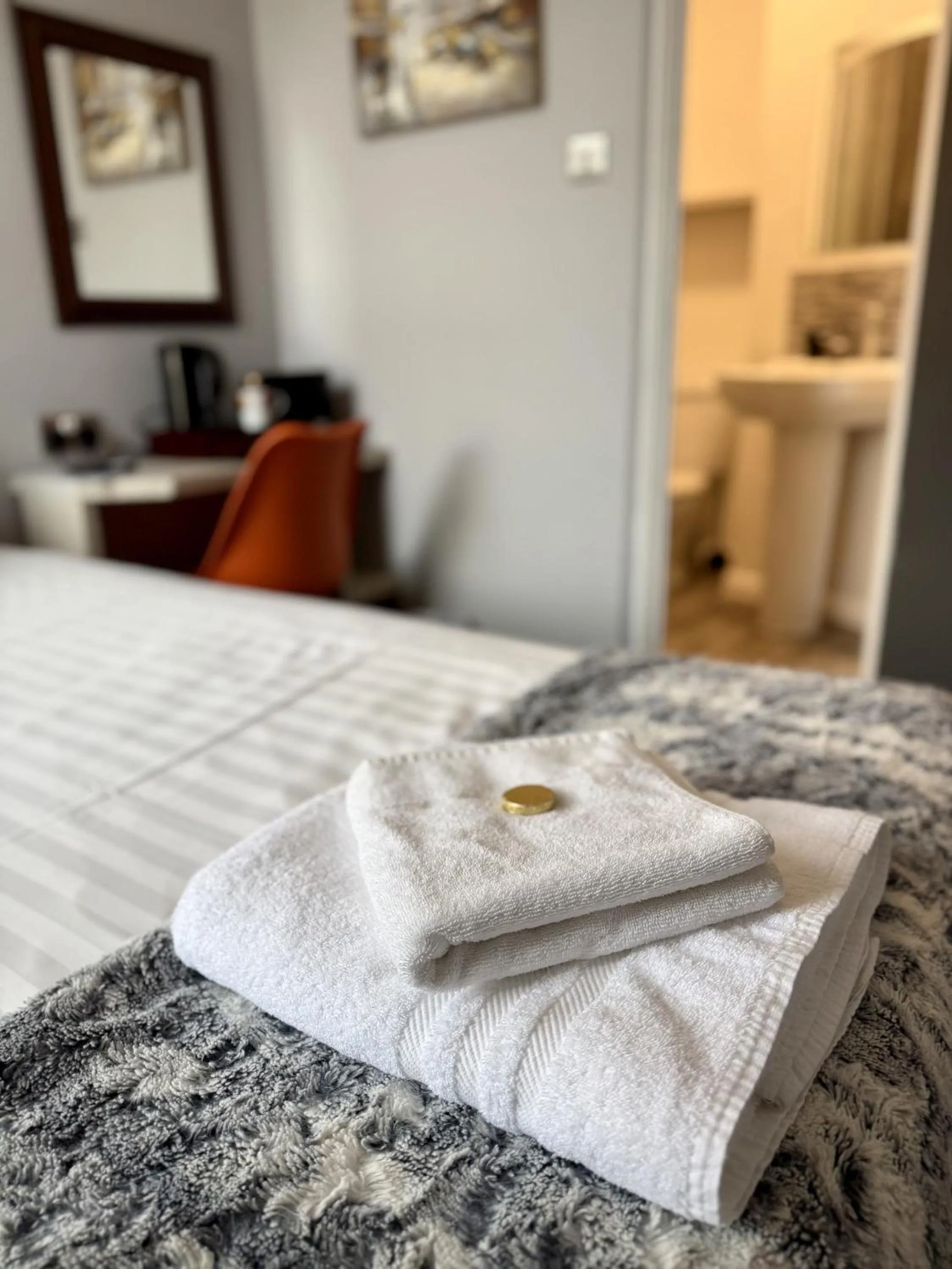 Bedroom, Bed in Vikings Accommodation