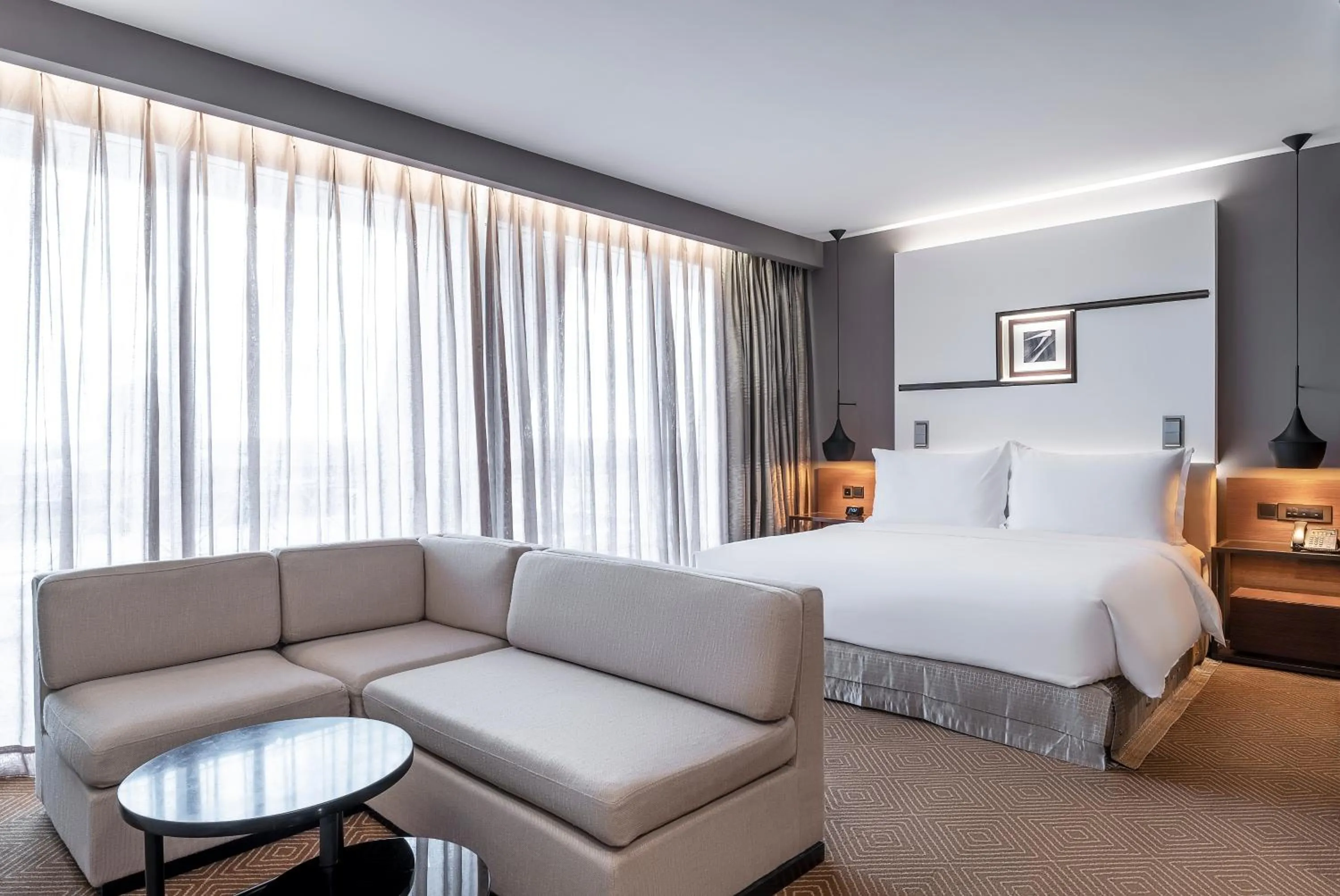 Bedroom, Bed in Movenpick Hotel & Convention Centre KLIA