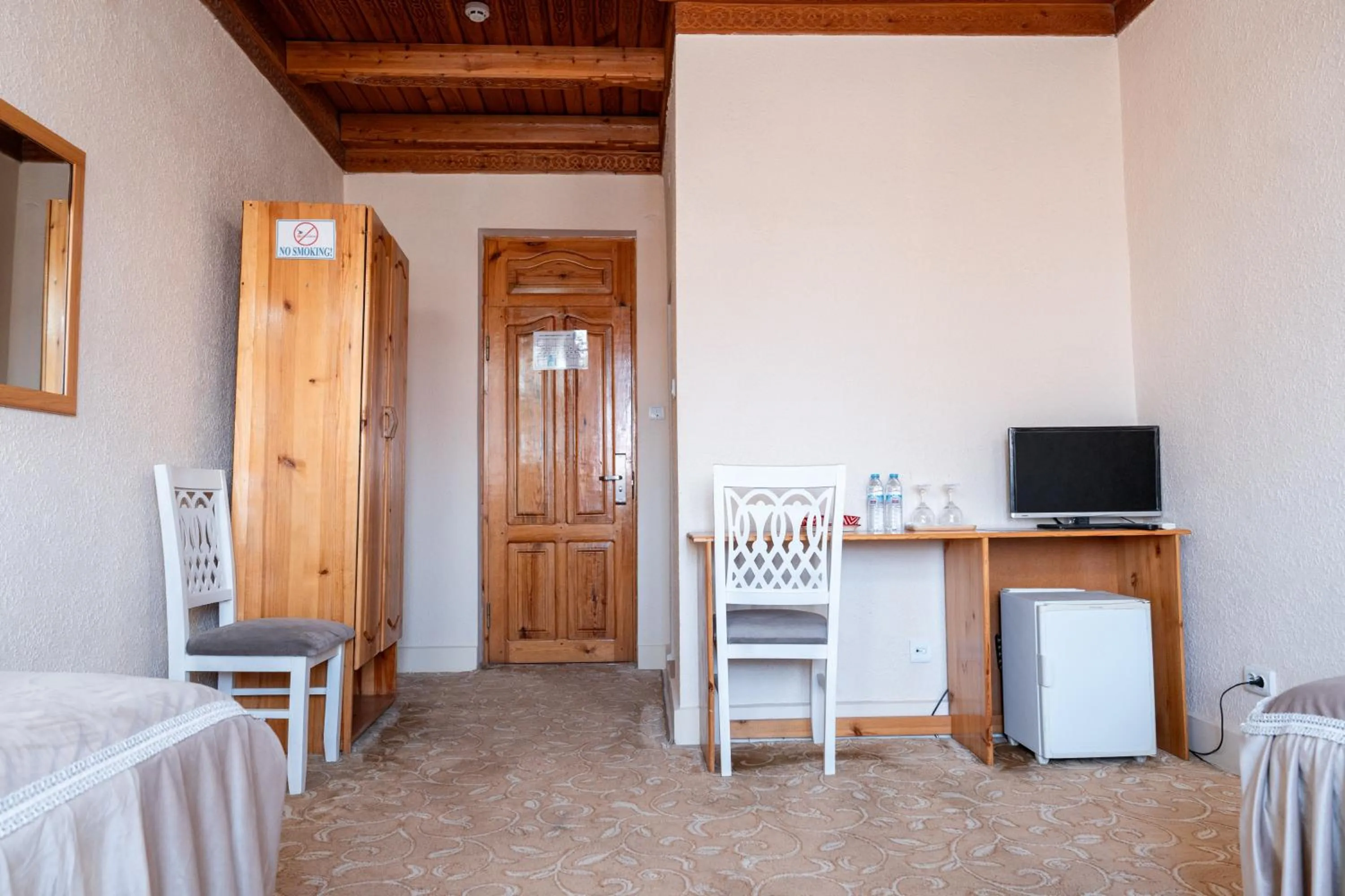 Bed in Hotel Caravan Serail