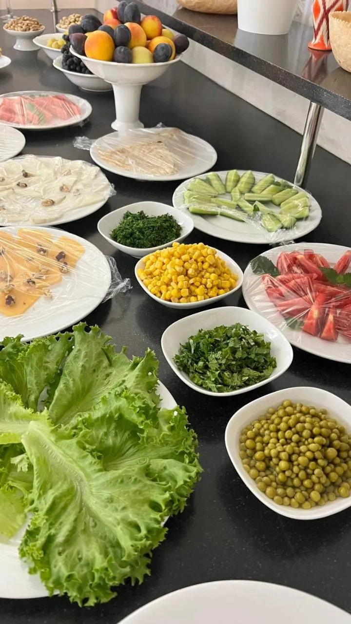 Food and drinks in Hotel Caravan Serail