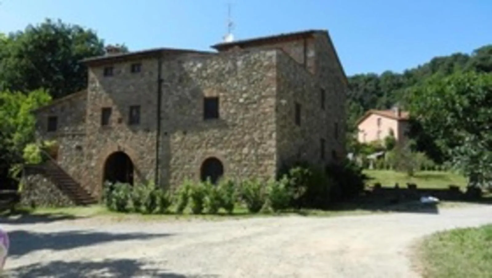 Property building in Hotel Giogliano