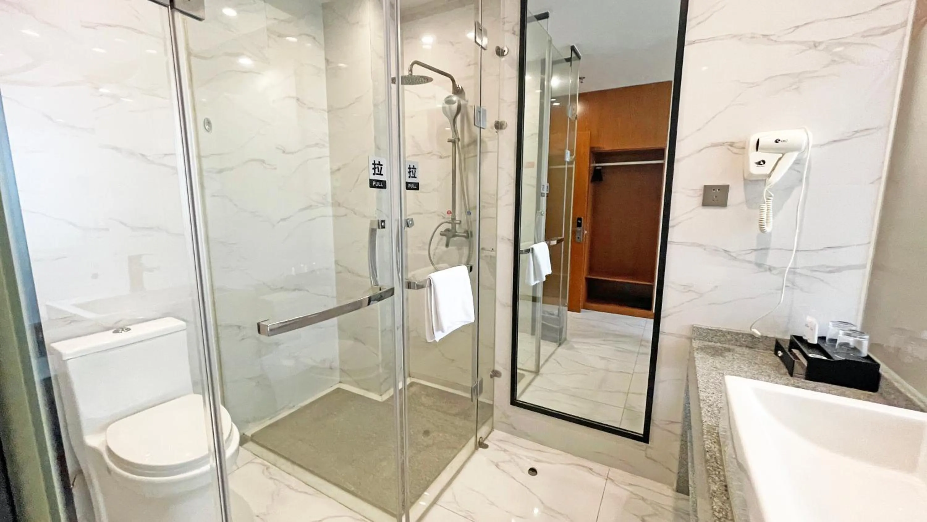 Lin Ting Holiday Hotel Pudong Airport