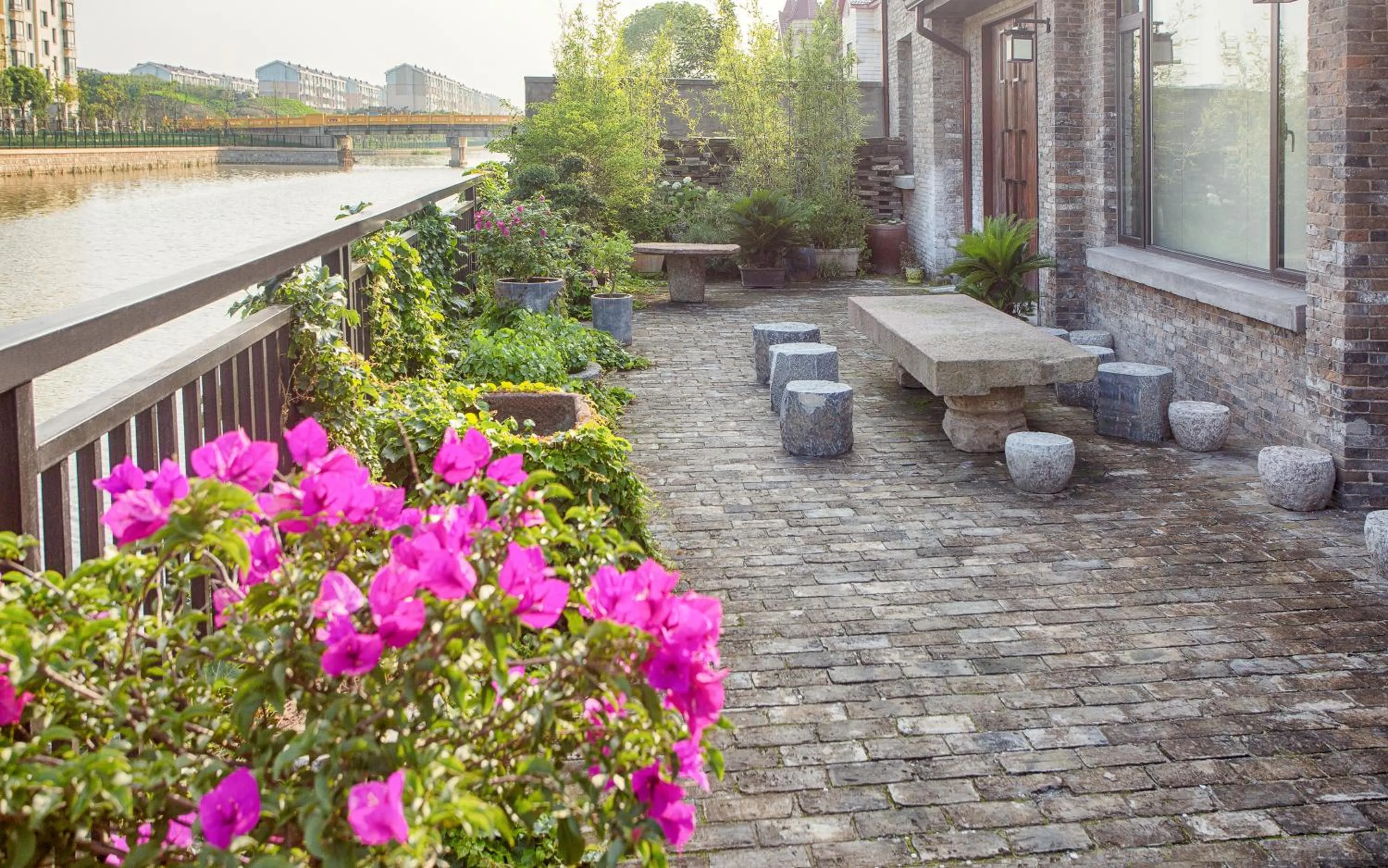 Garden view in Lin Ting Holiday Hotel Pudong Airport