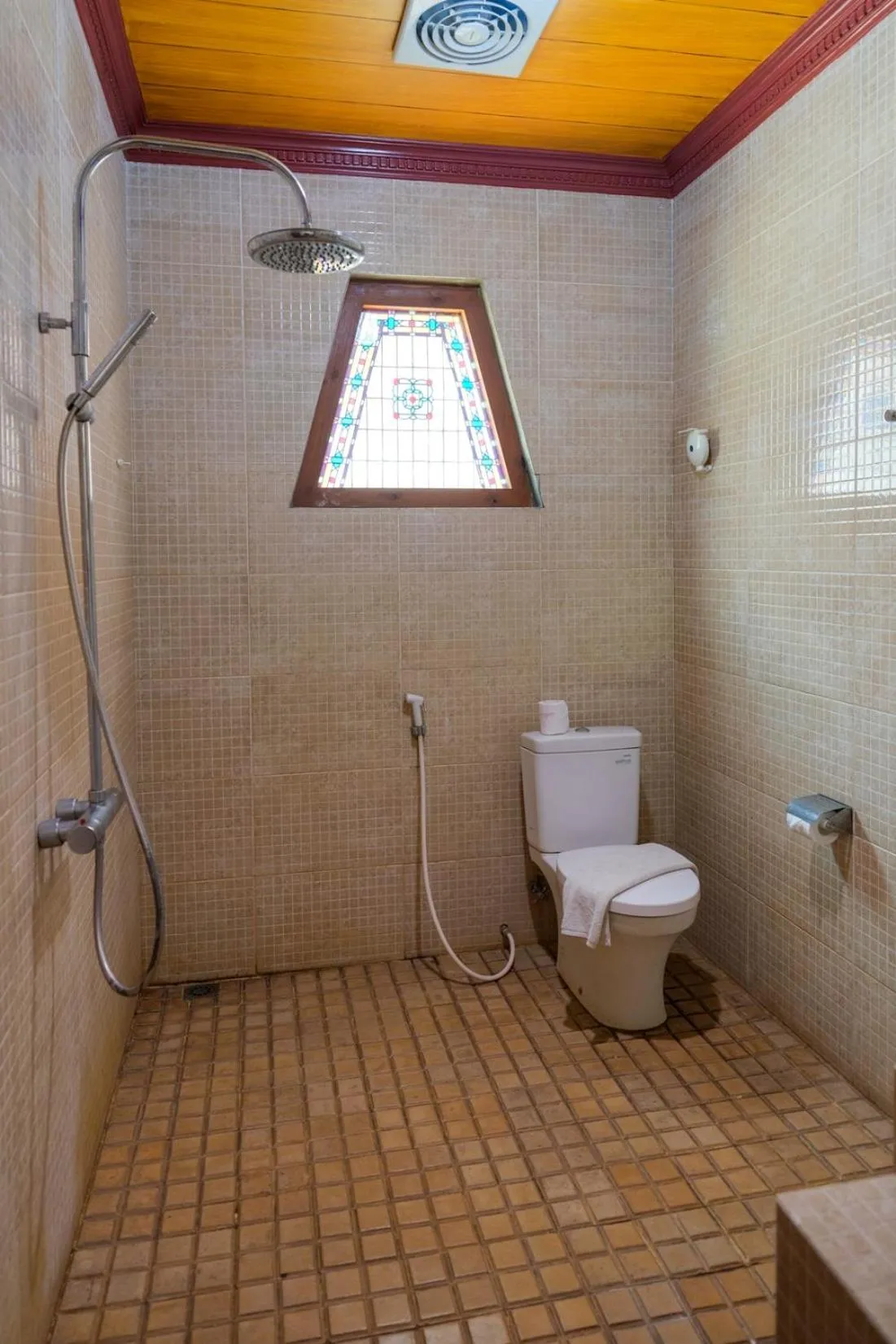 Bathroom in Melva Balemong