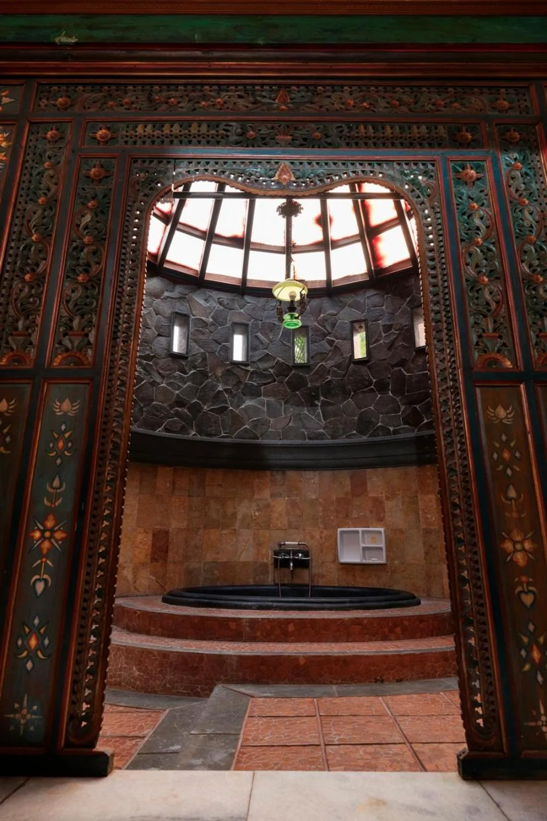 Bath in Melva Balemong