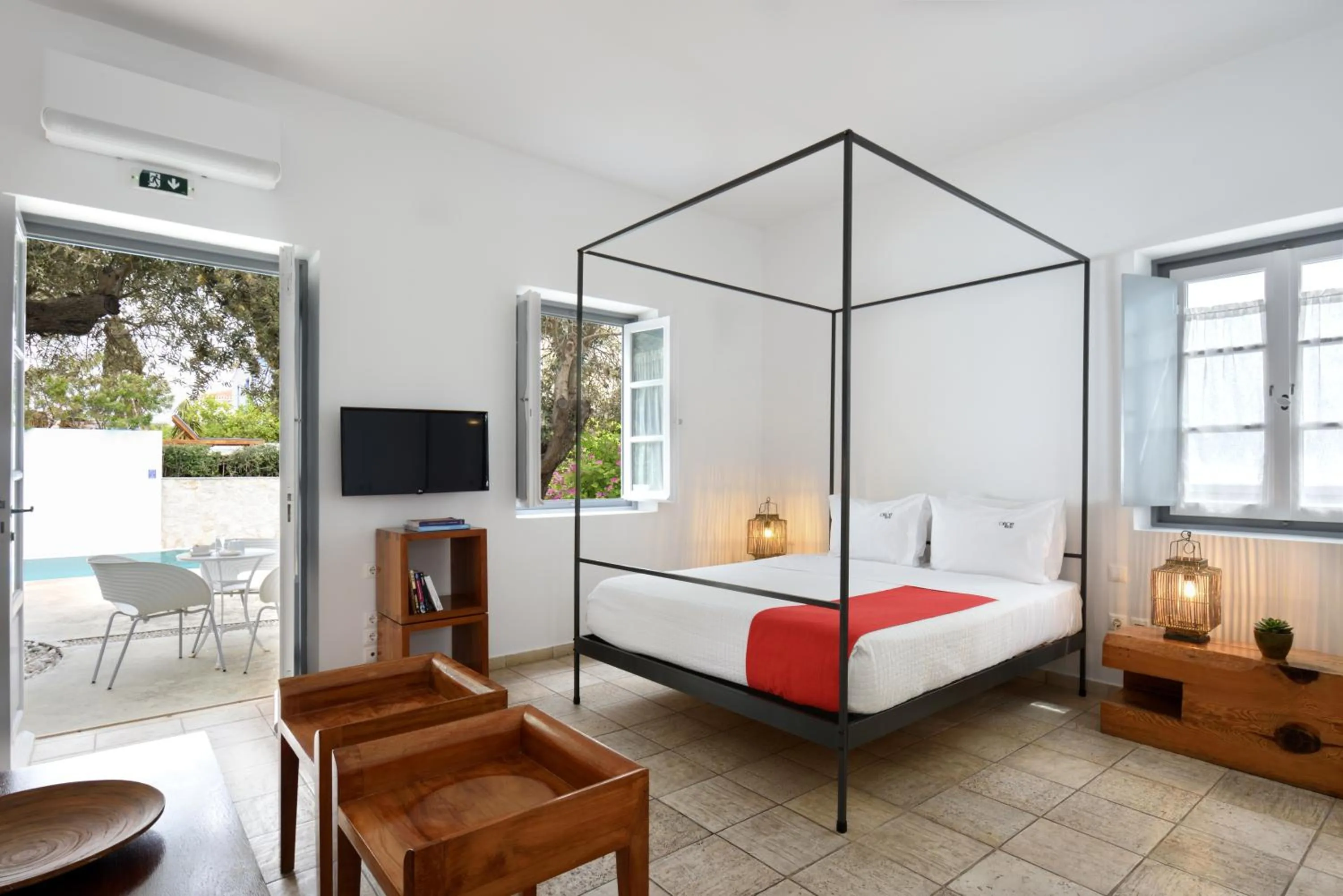 Living room, Bed in Orloff Resort