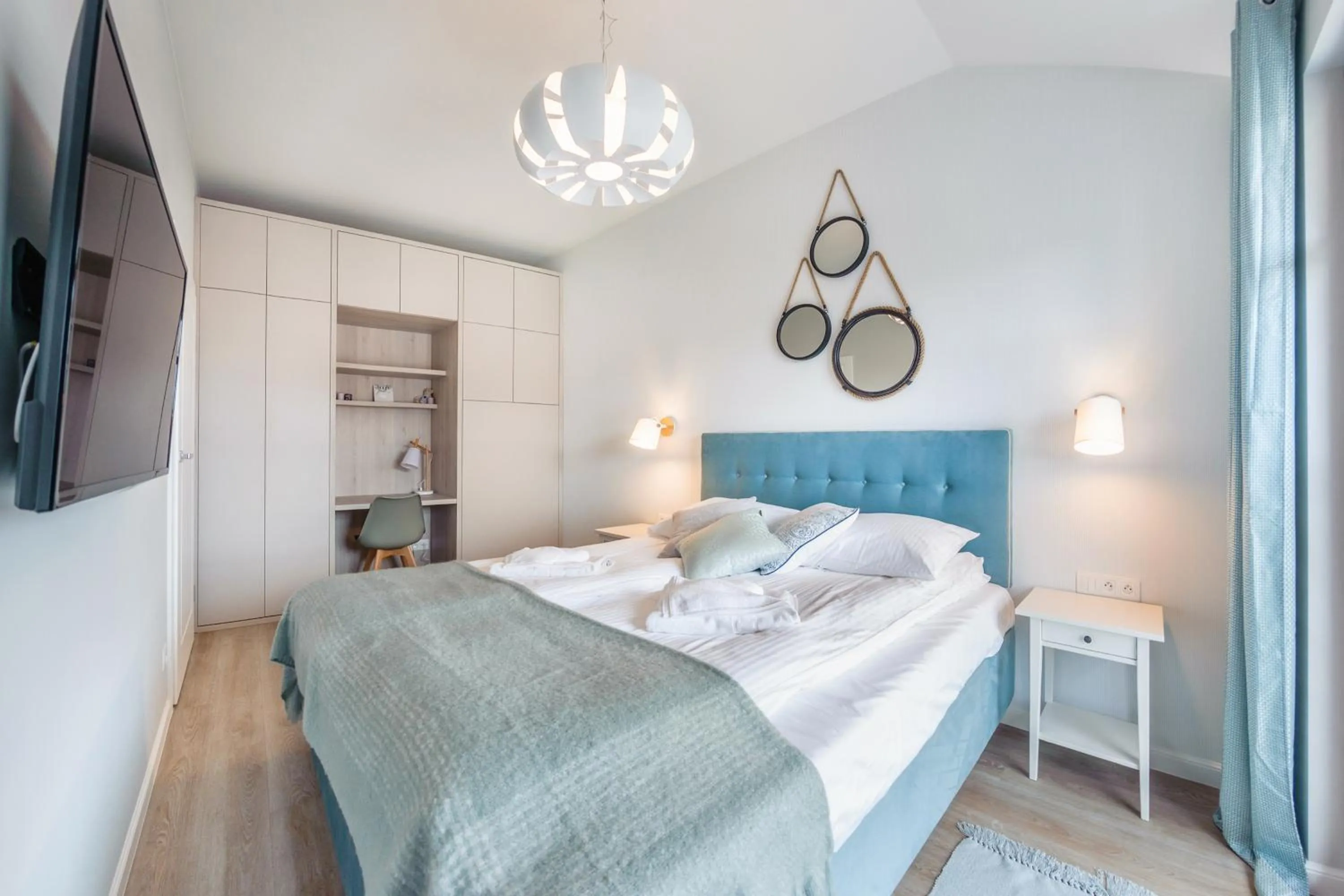 Bed in Neptun Park, Sun & Snow