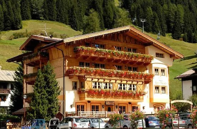 Facade/entrance in Hotel Garni San Nicolò