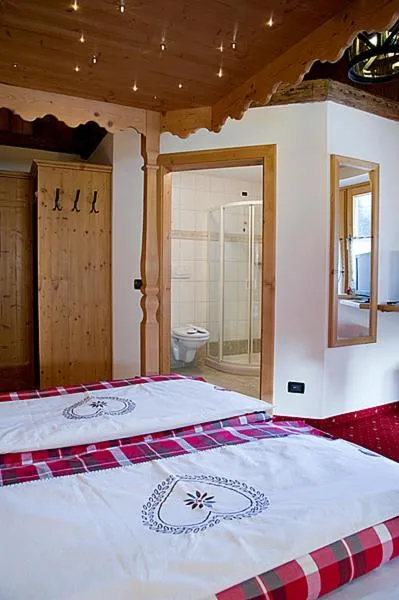 Bed in Hotel Garni San Nicolò