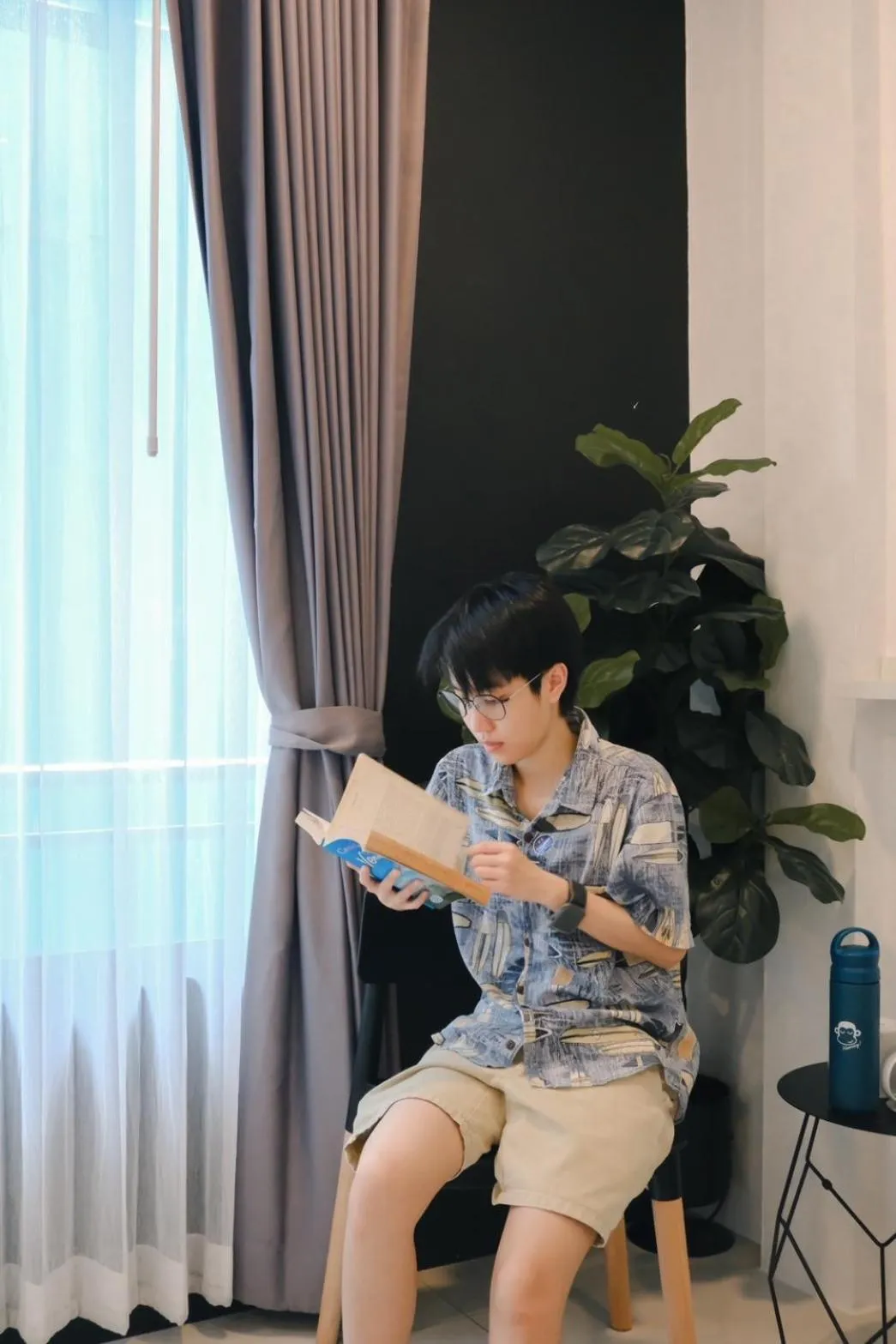 People in Blu Monkey Phi Phi Island