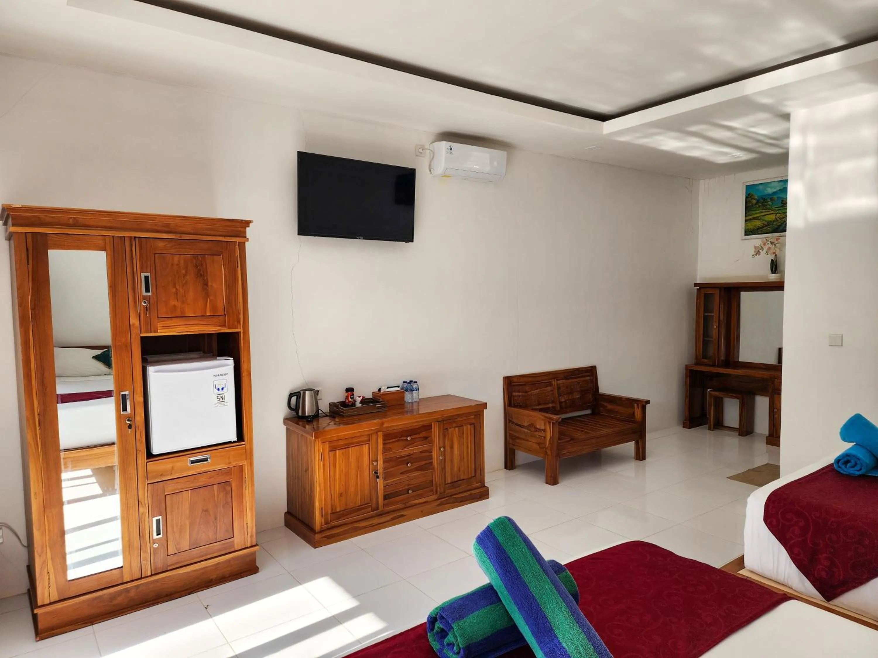 Property building in Secret Point Huts