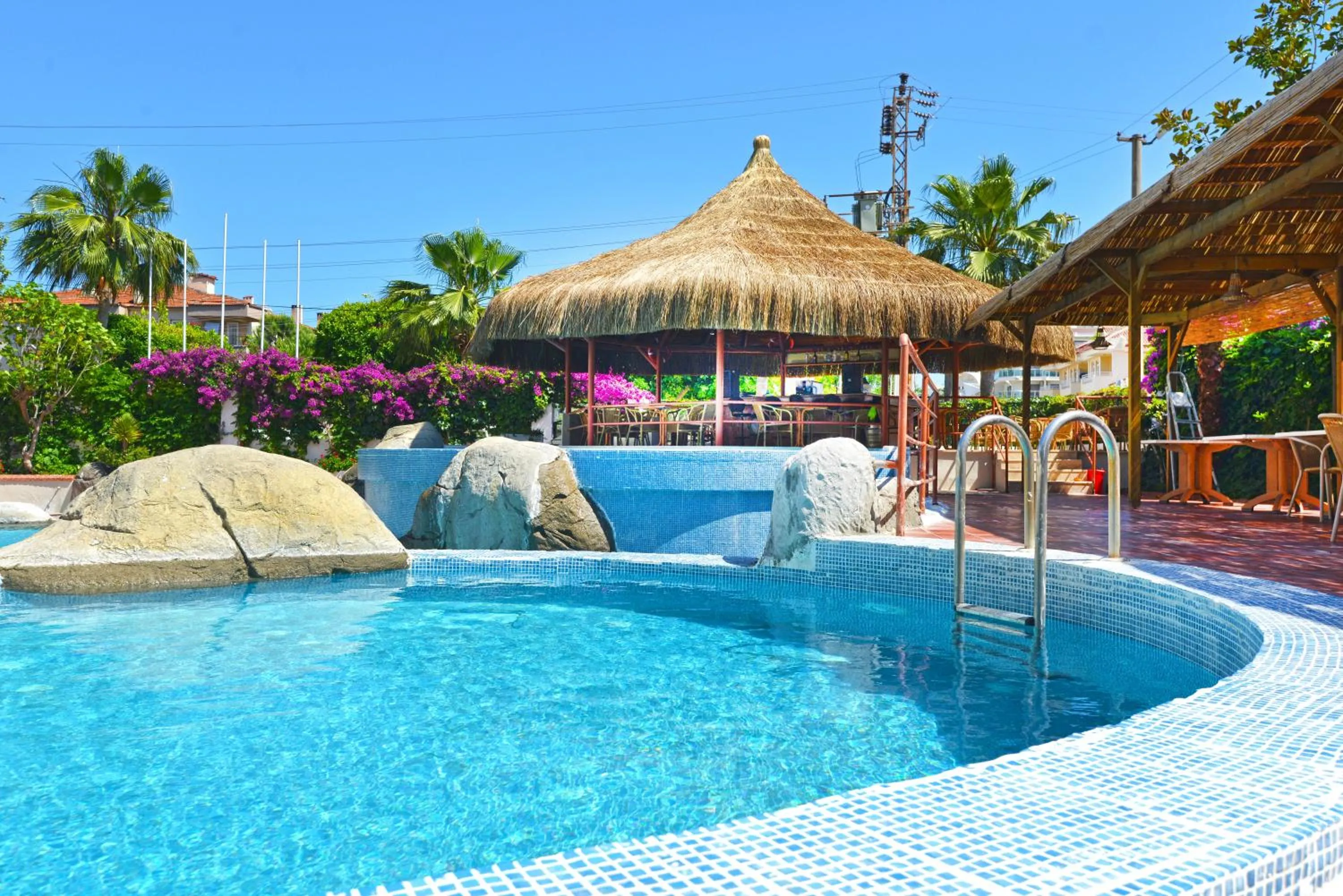 Lounge or bar in Begonville Hotel