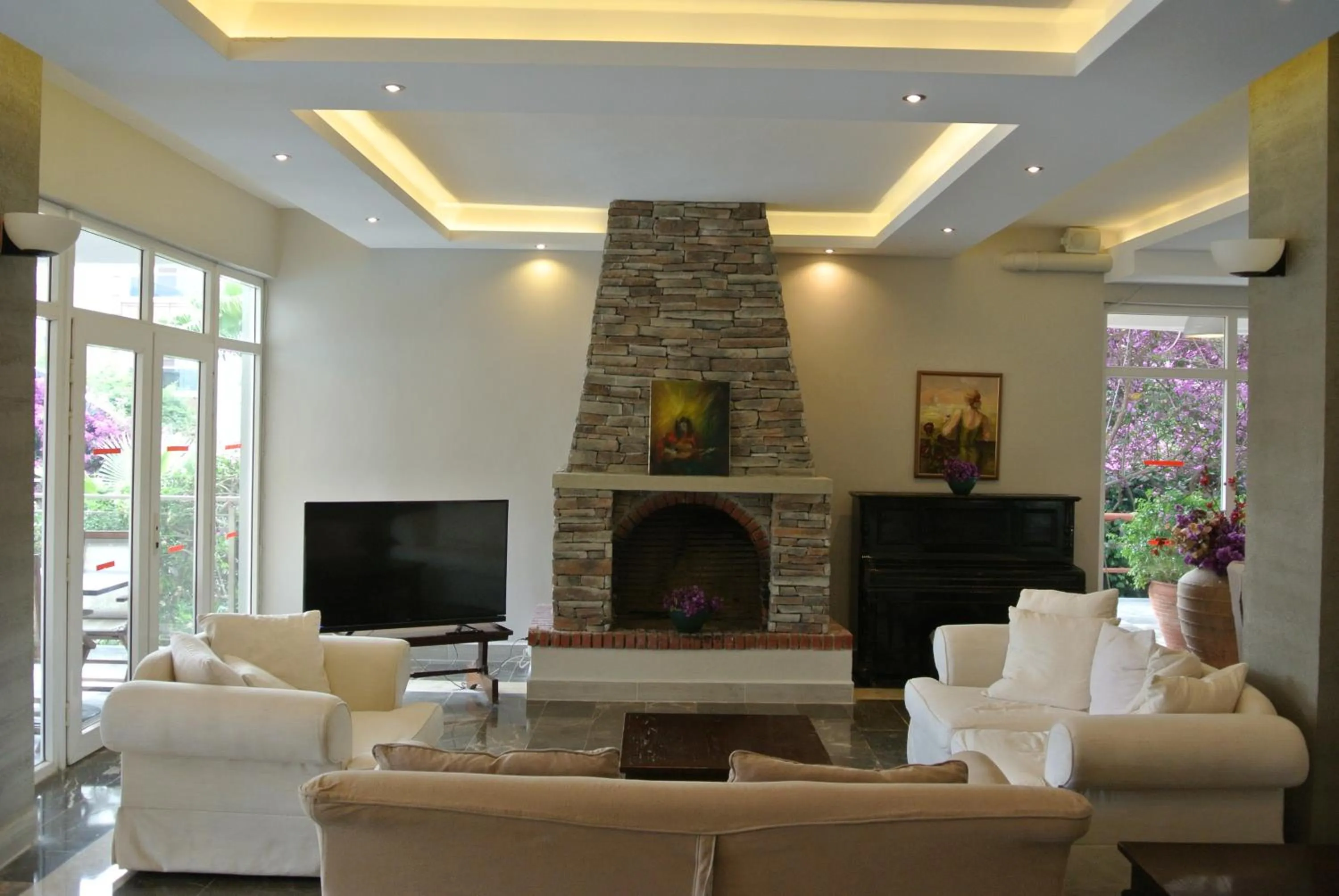 Lobby or reception in Begonville Hotel