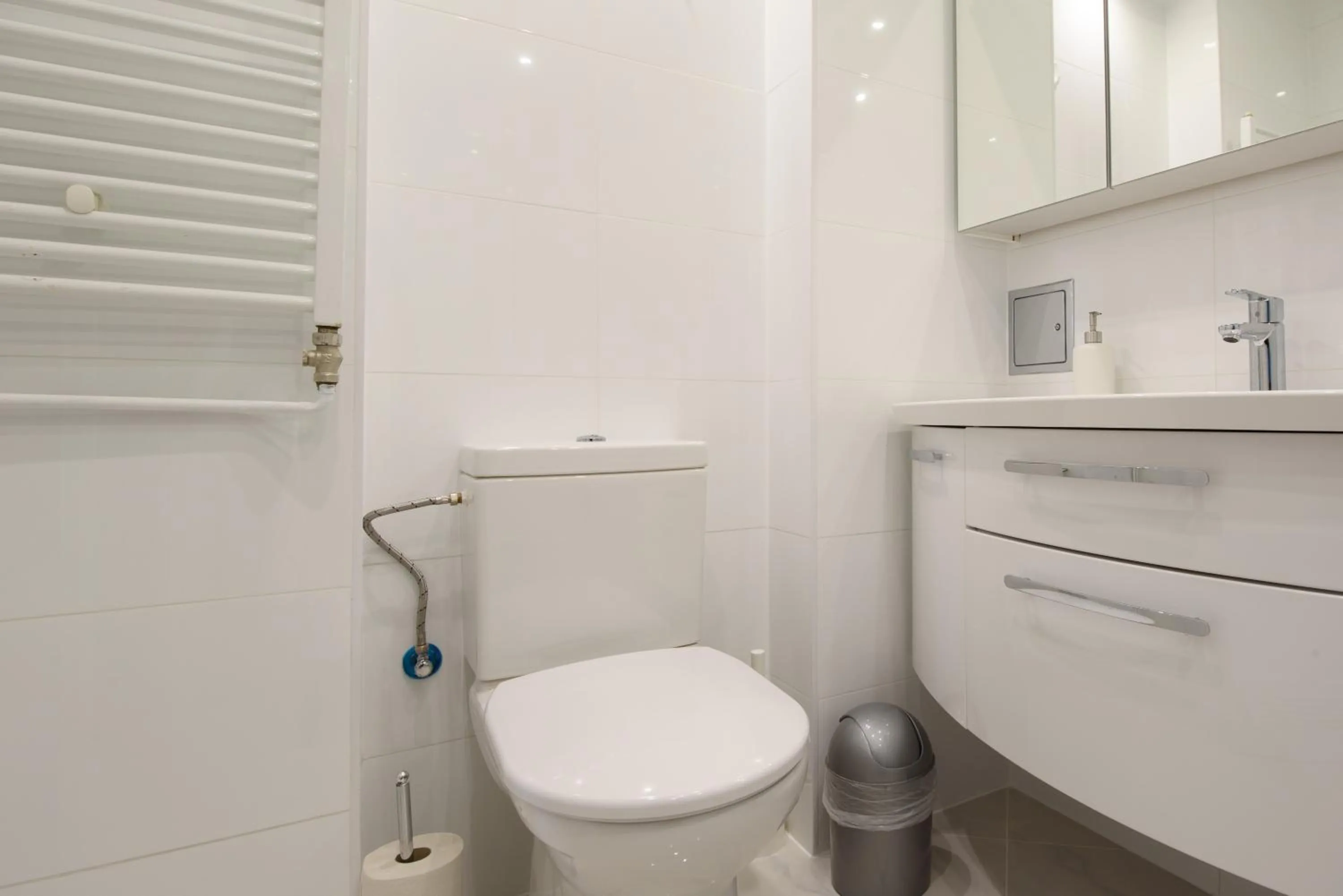 Bathroom in Vienna-apartment-one Schmidgasse