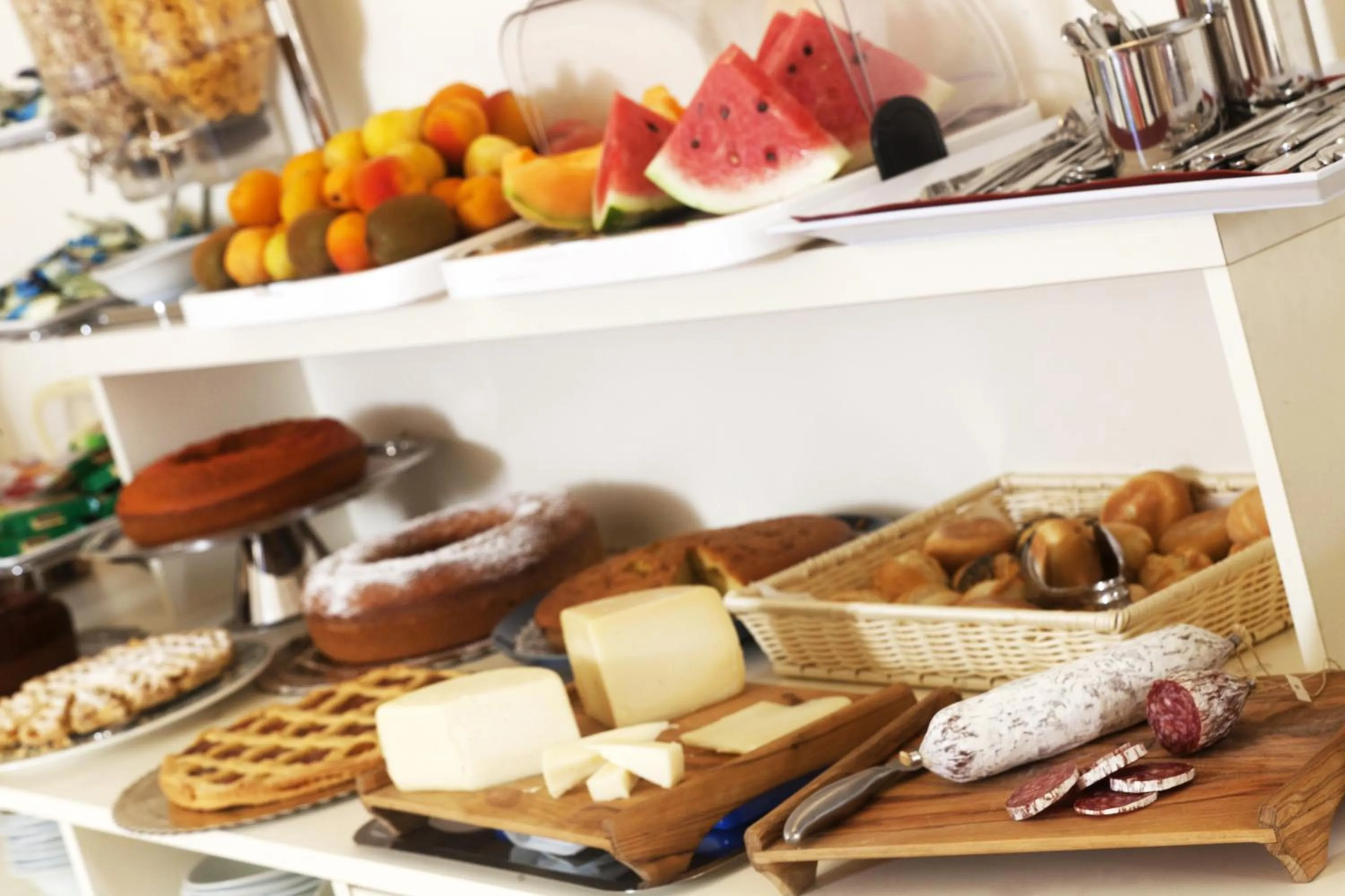 Buffet breakfast in Hotel Corallo