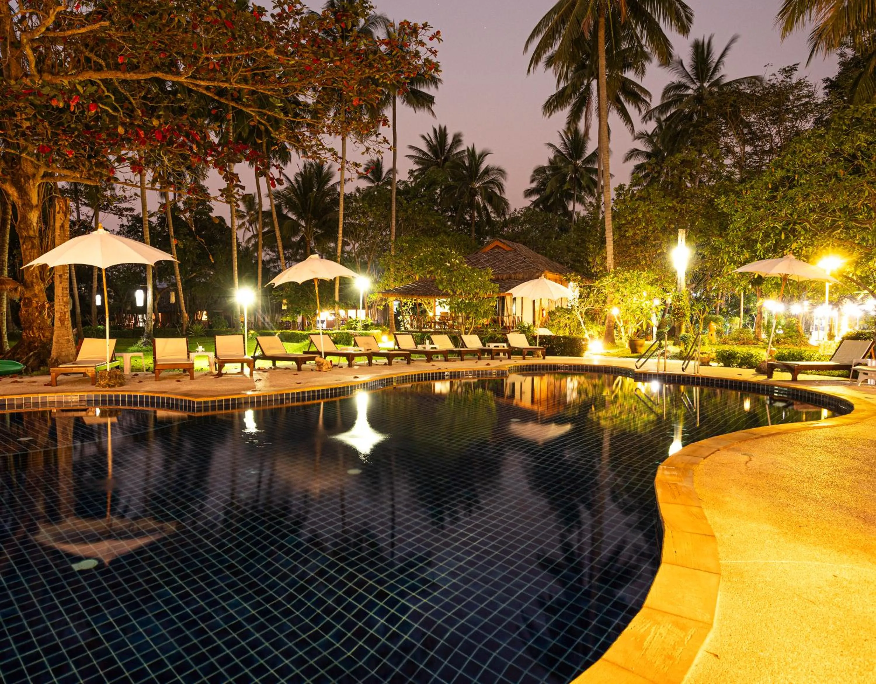 Property building in Lipa Lodge Beach Resort