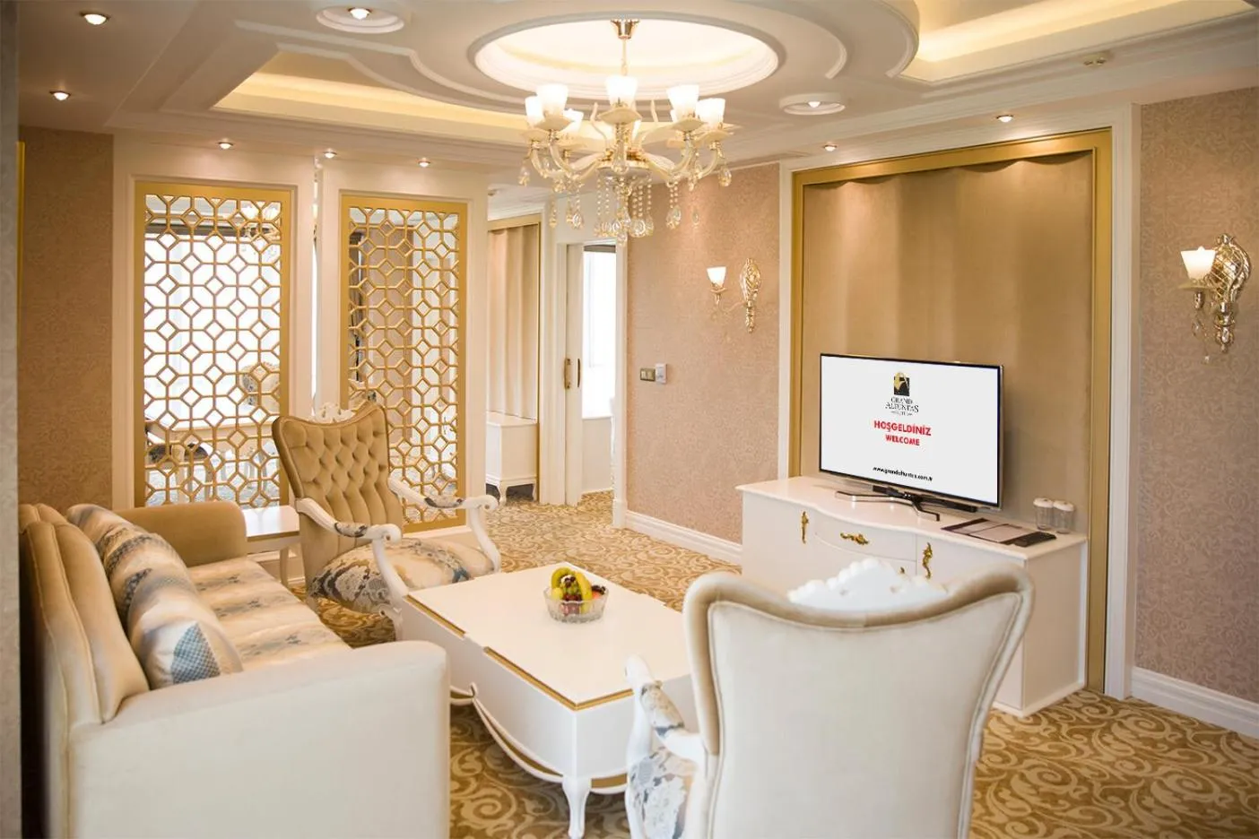 Bathroom in Grand Altuntas Hotel