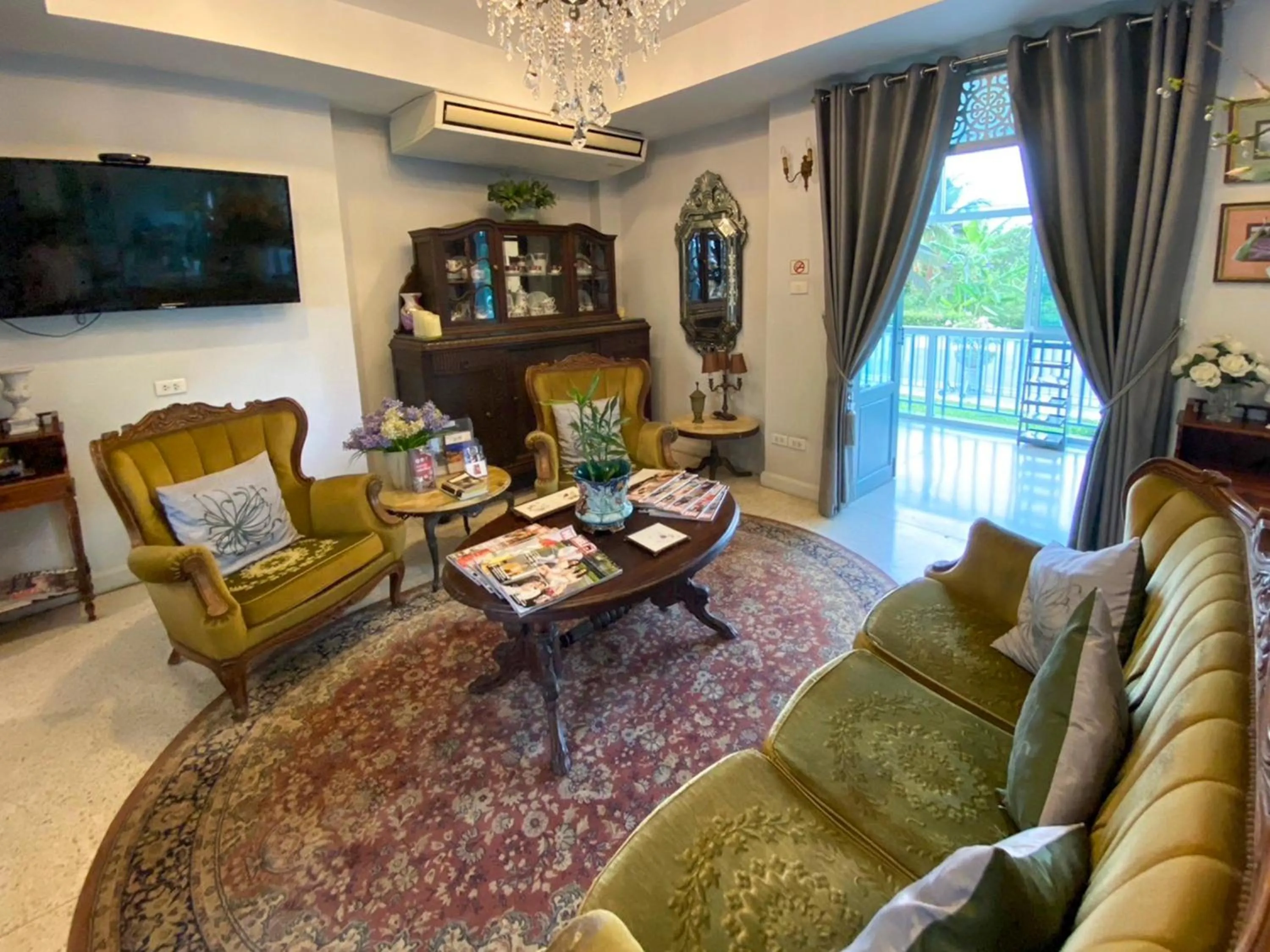 Lobby or reception in Villa Amphawa