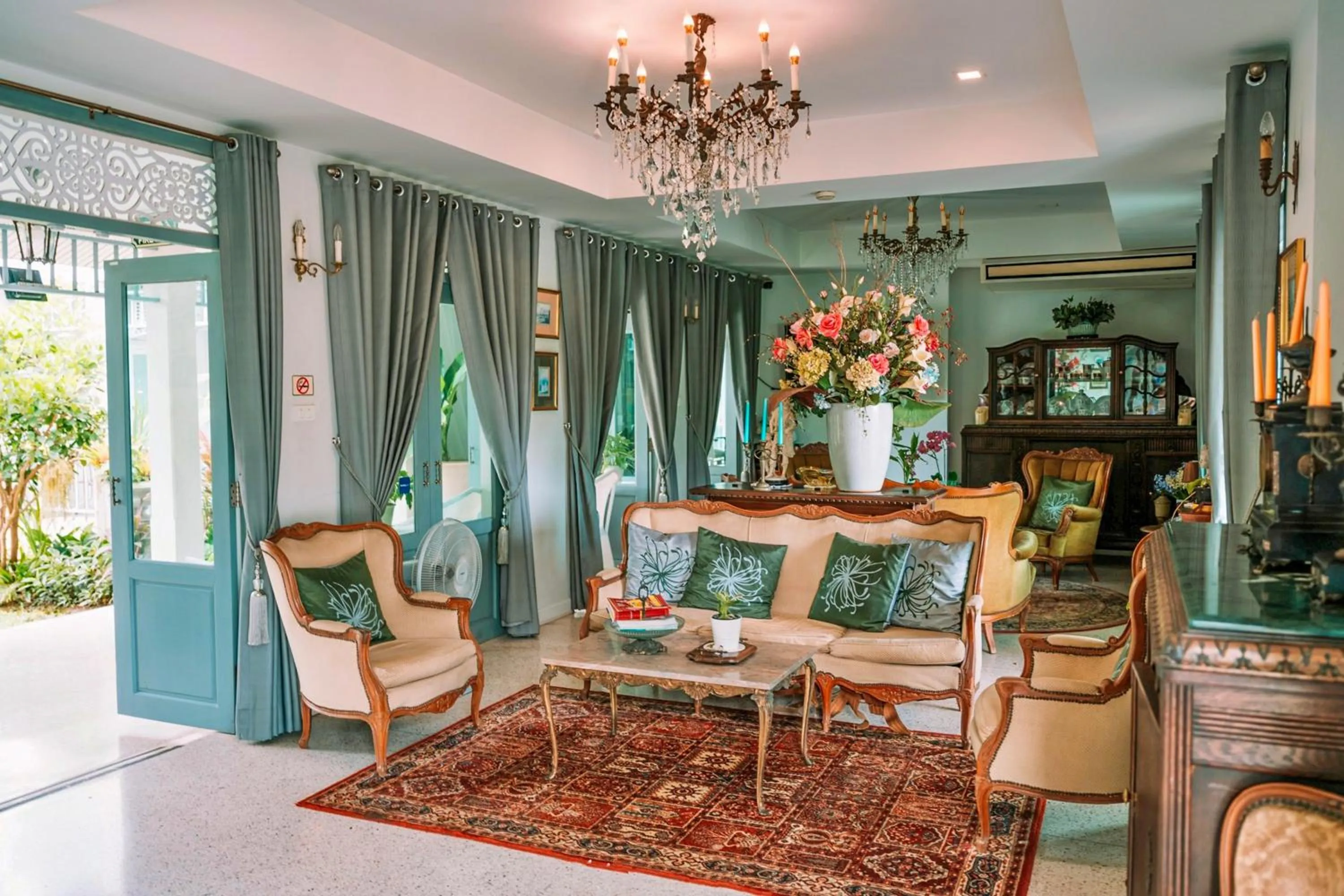 Lobby or reception in Villa Amphawa