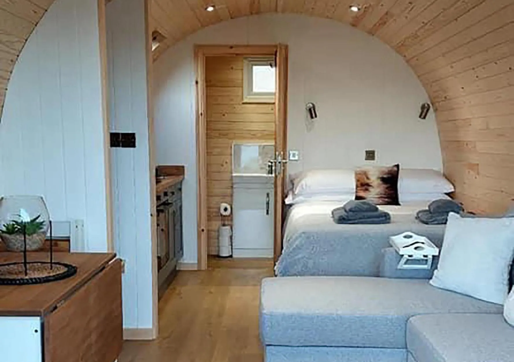 Bedroom, Bed in Great Hallingbury Manor & Lodges London Stansted