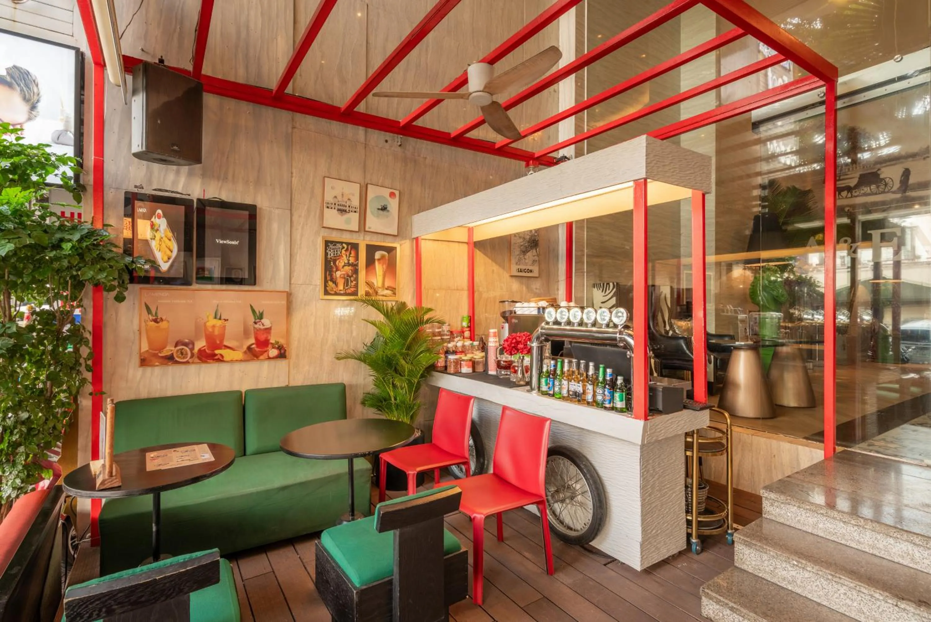 Lounge or bar in A&EM Phan Boi Chau