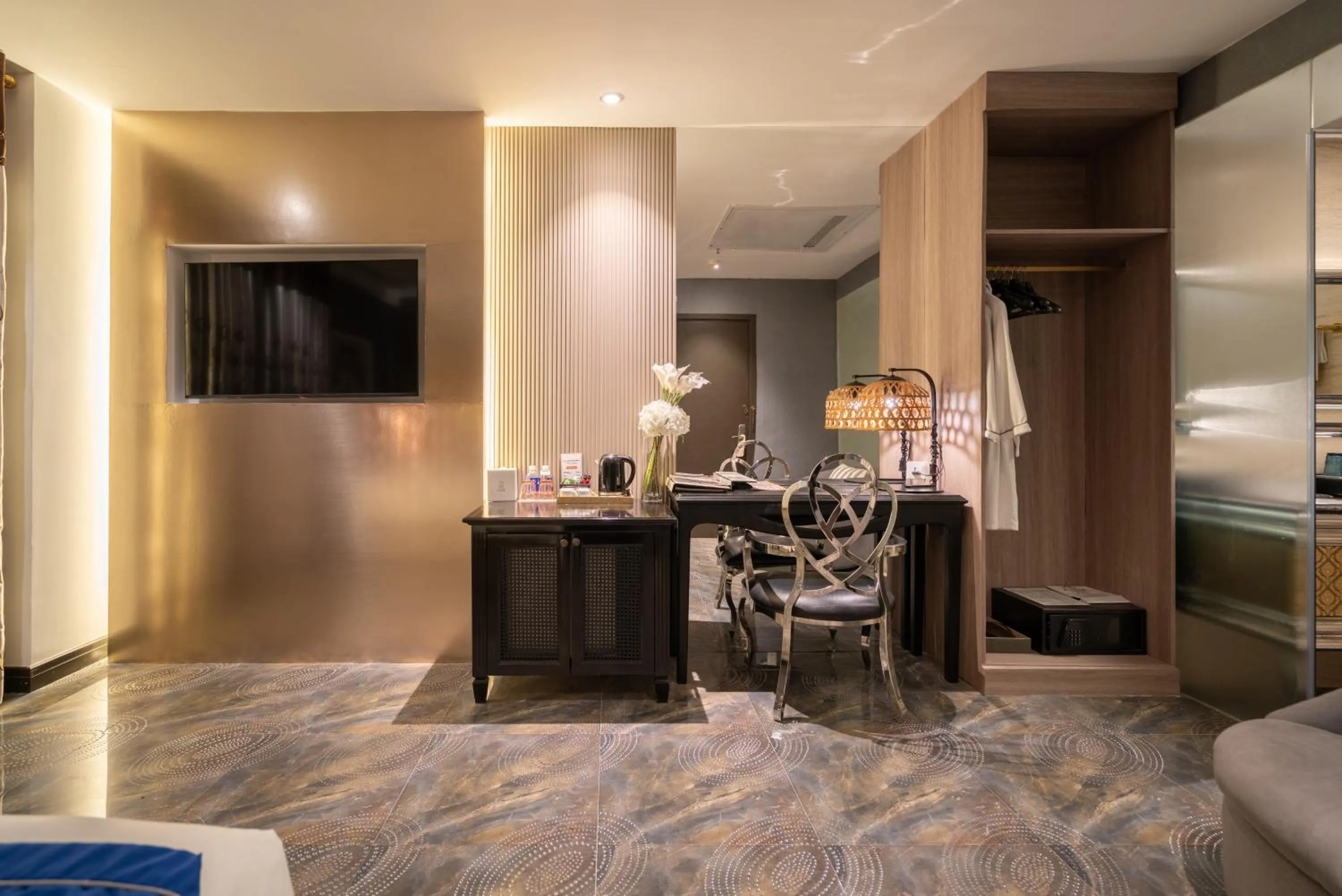 TV and multimedia in A&EM Phan Boi Chau