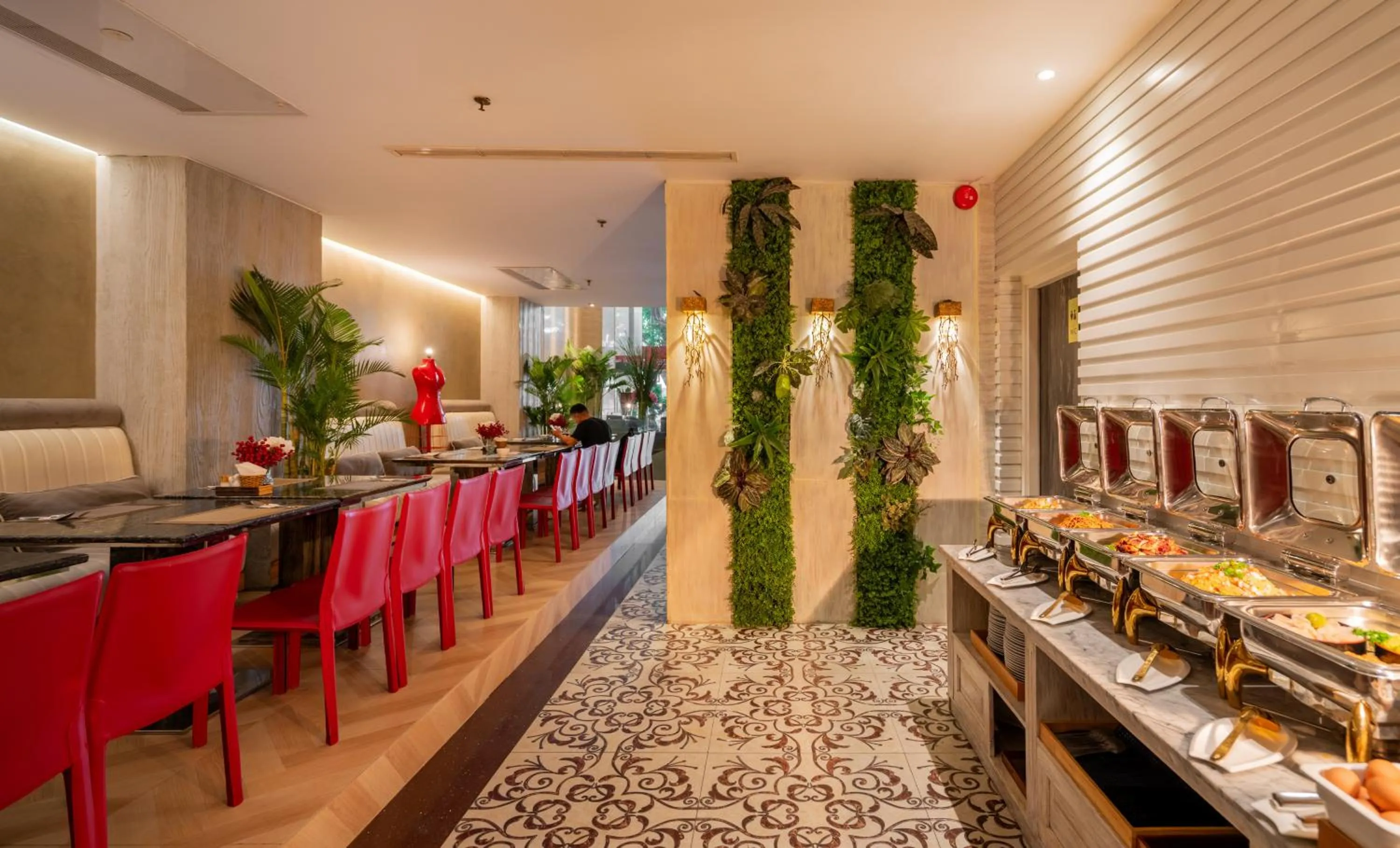 Buffet breakfast in A&EM Phan Boi Chau