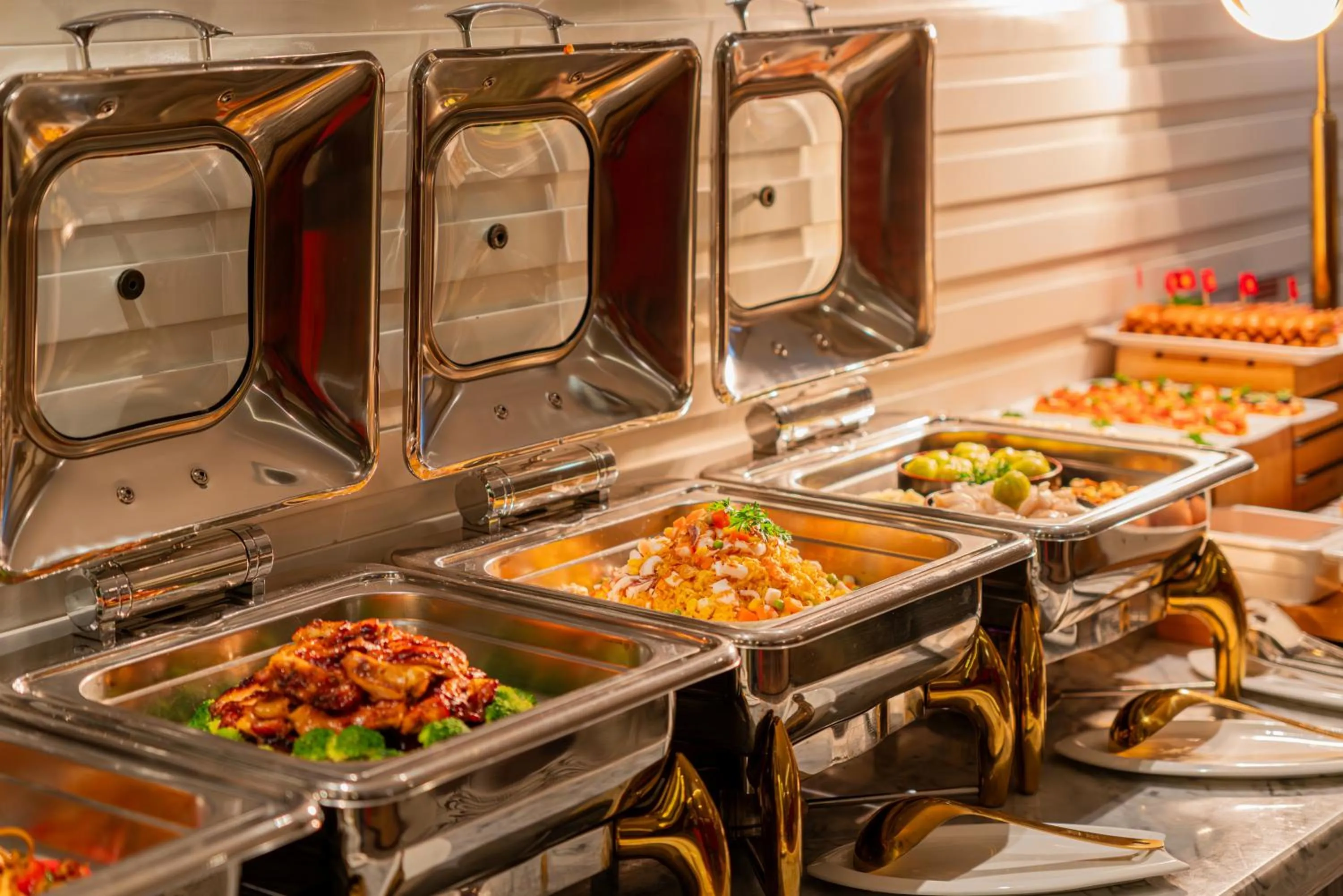 Continental breakfast in A&EM Phan Boi Chau