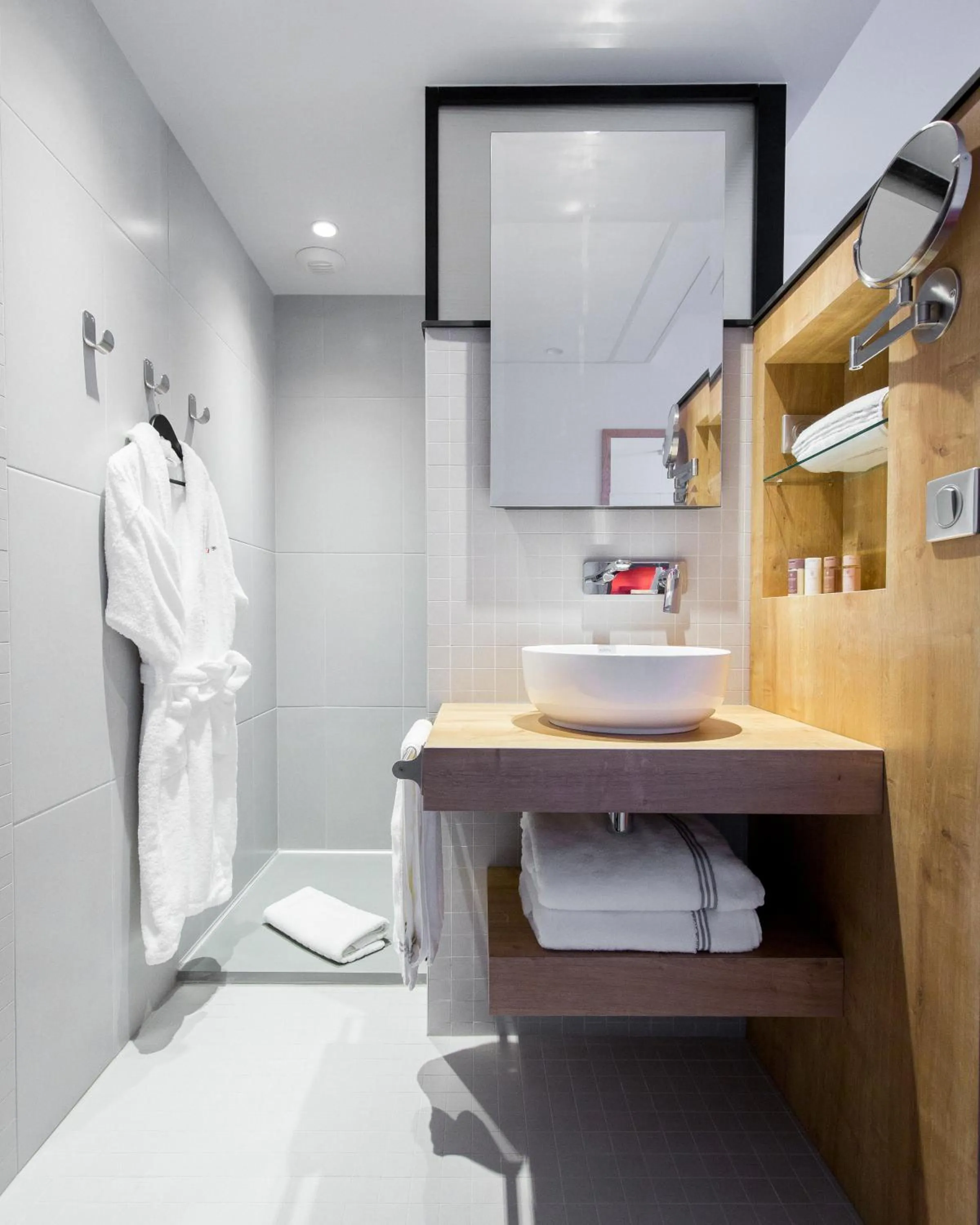 Bathroom in Hôtel Berria par La Maison de Pierre