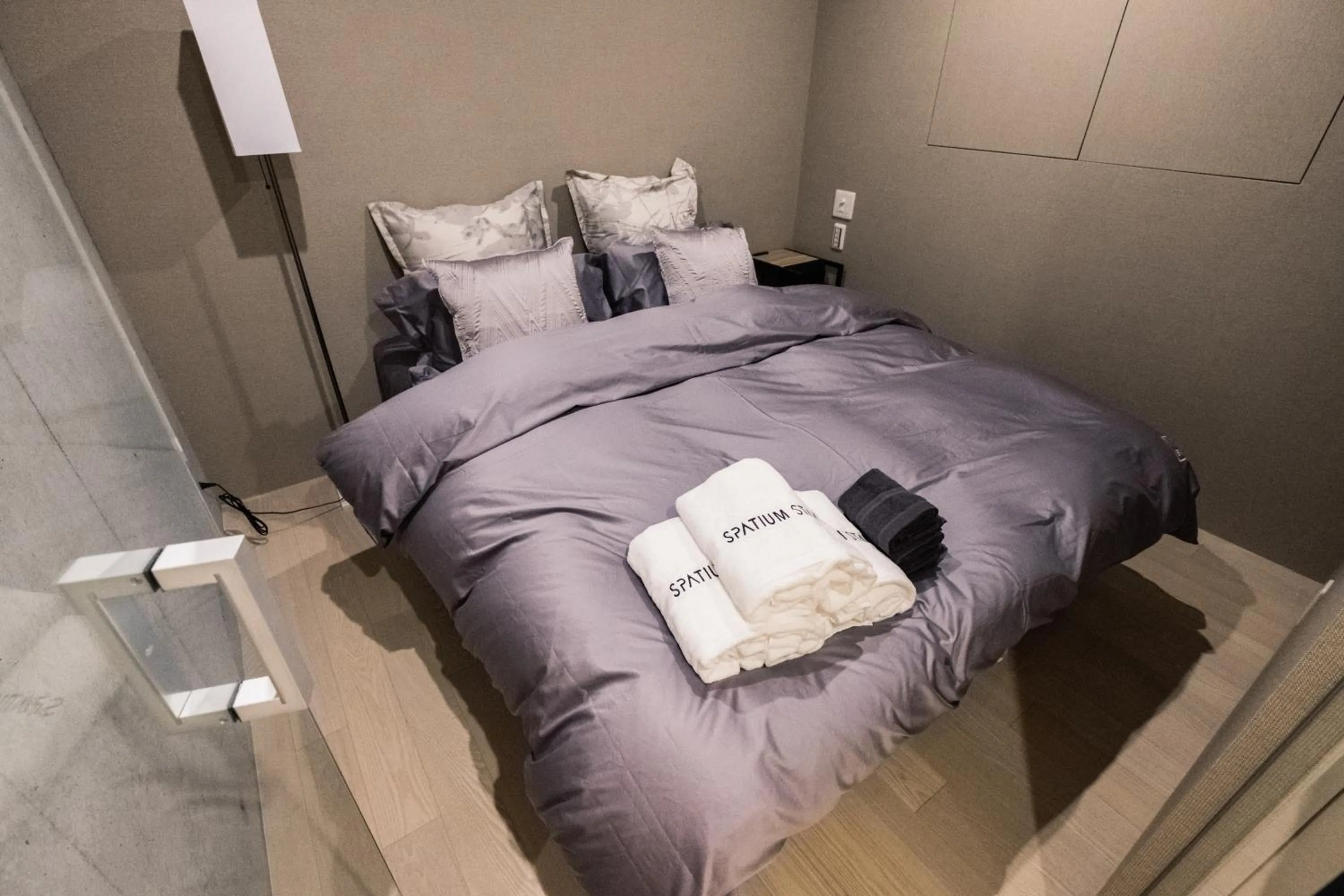 Bedroom, Bed in SPATIUM GINZA
