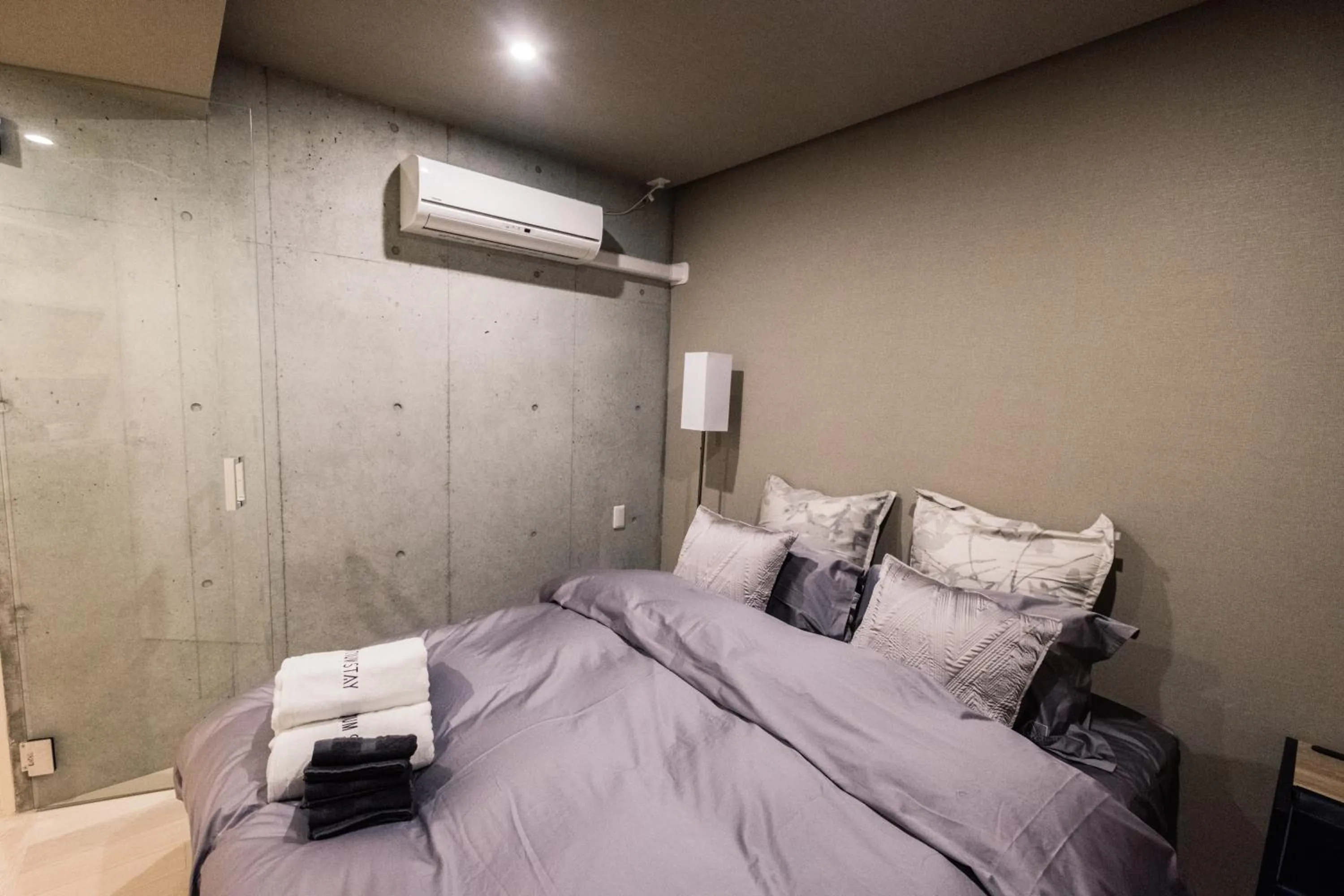 Bed in SPATIUM GINZA