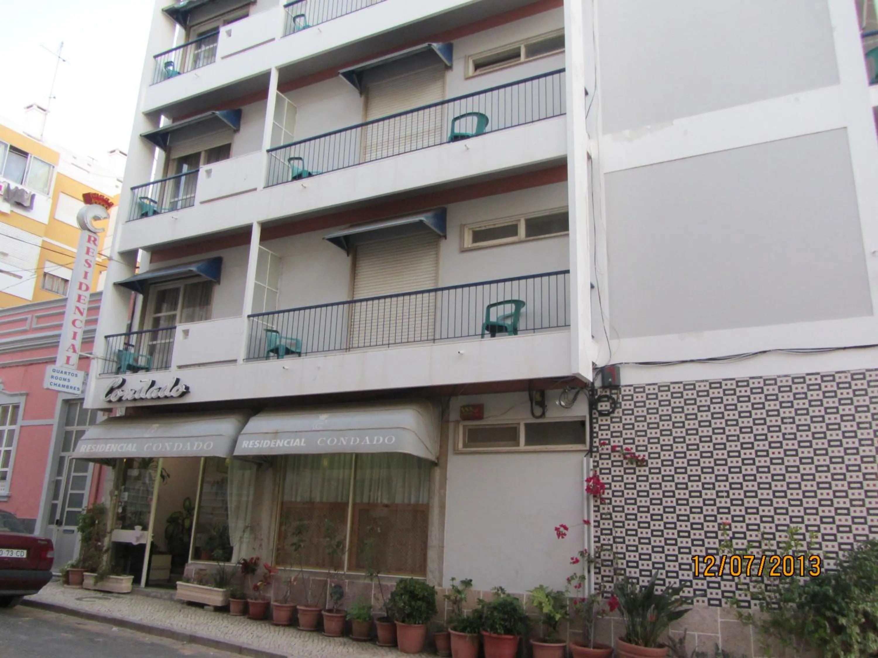 Property building in Residencial Condado