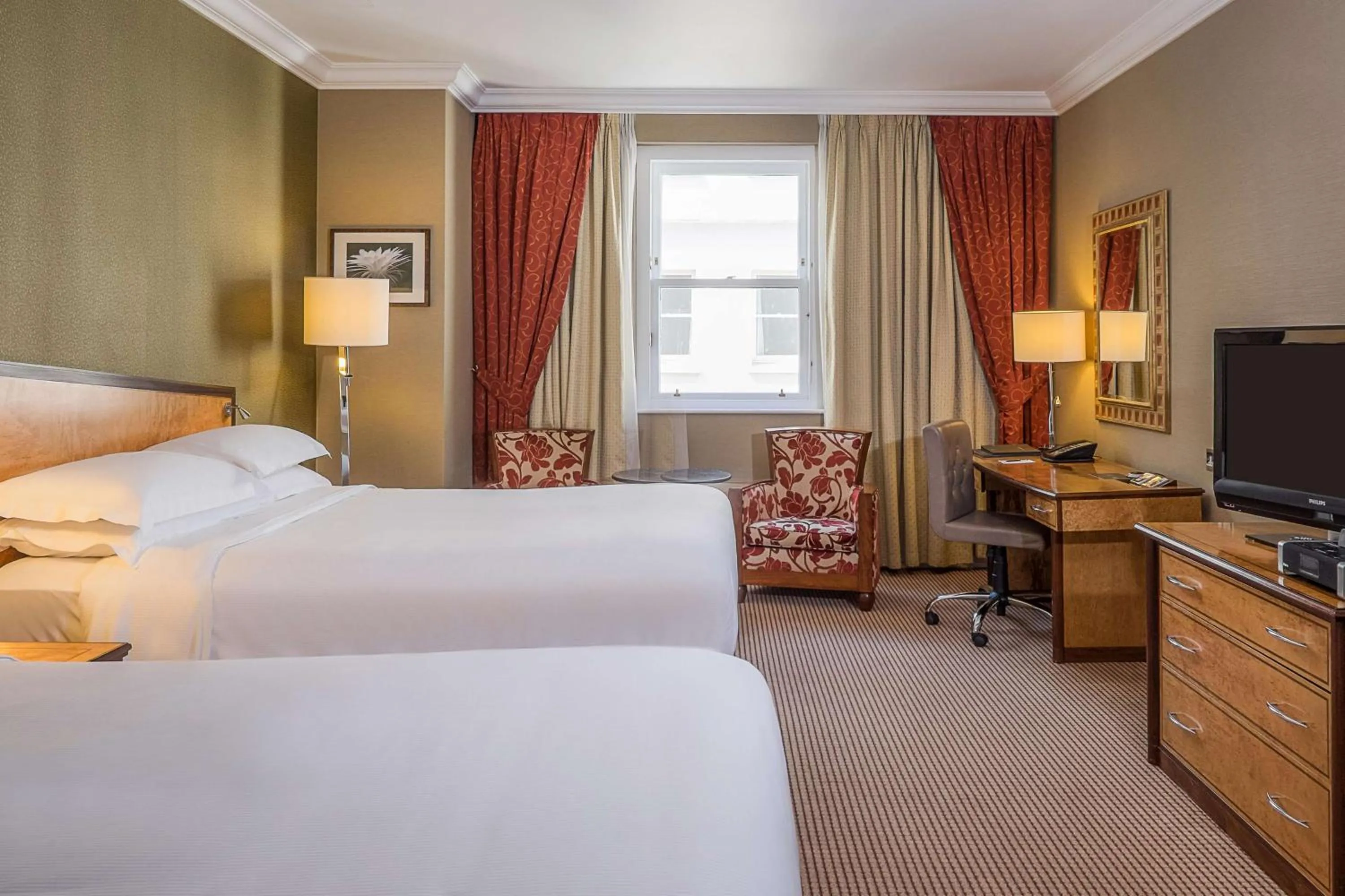 Bed in Hilton London Paddington