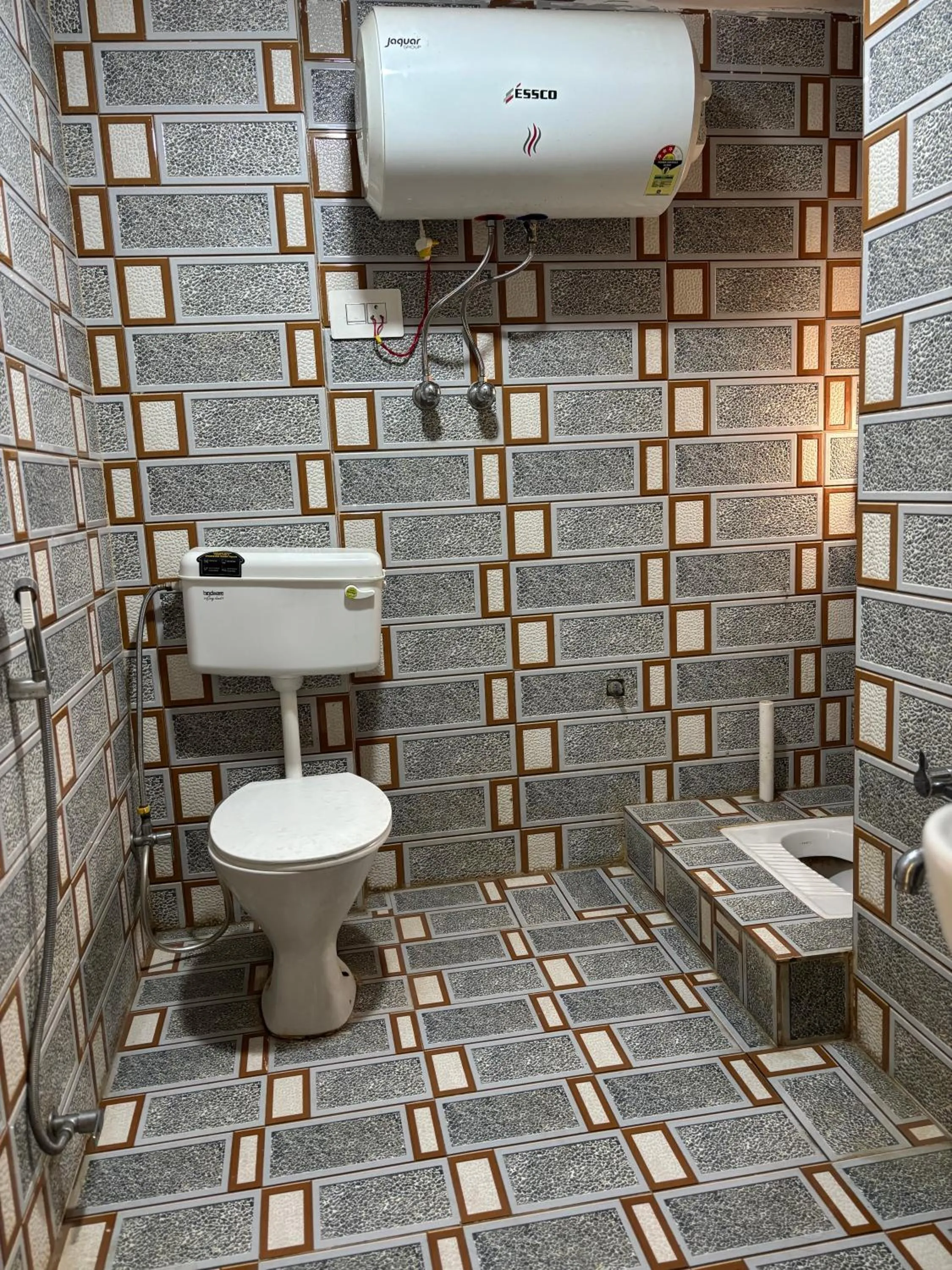 Toilet in Hotel Crescent