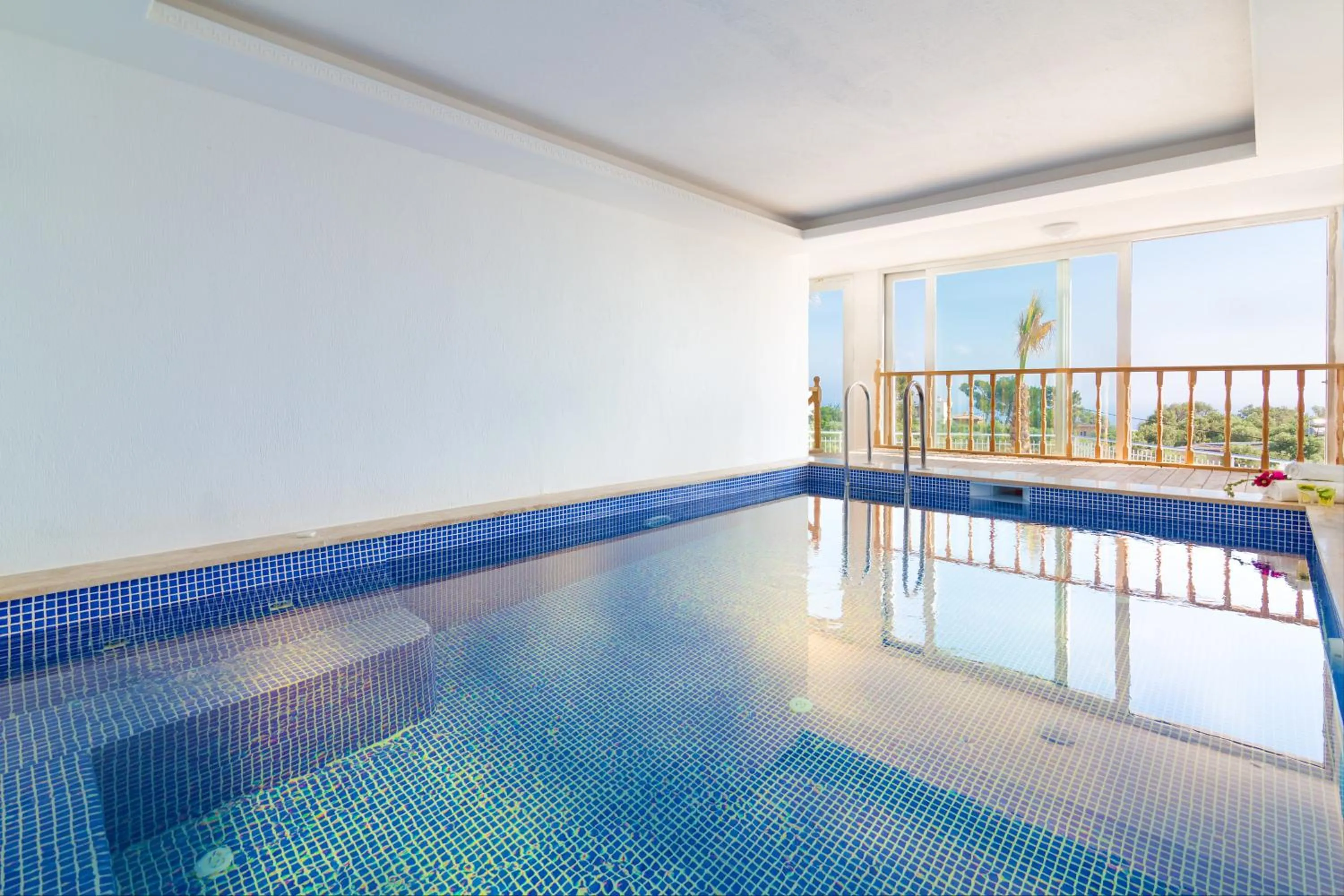 Swimming pool in Infinity Villa Kalkan